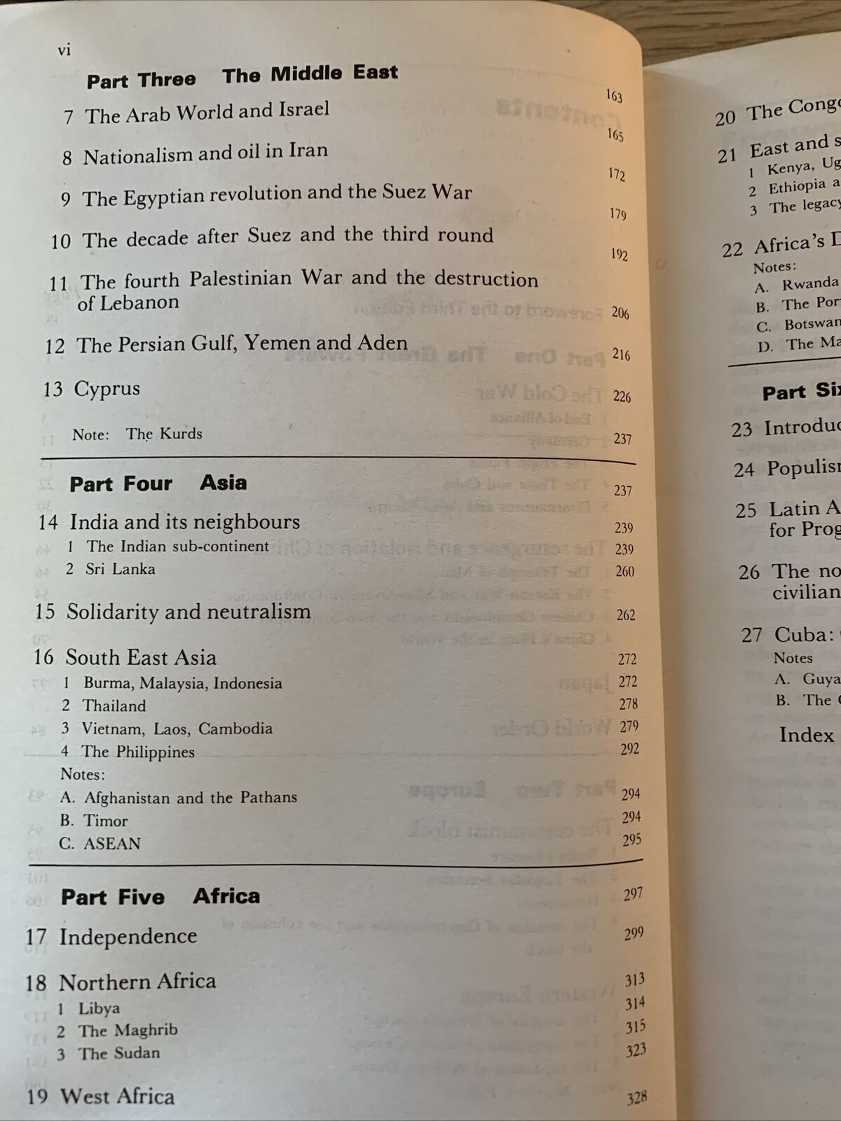 WORLD POLITICS SINCE 1945 - PETER CALVOCORESSI 1977 #