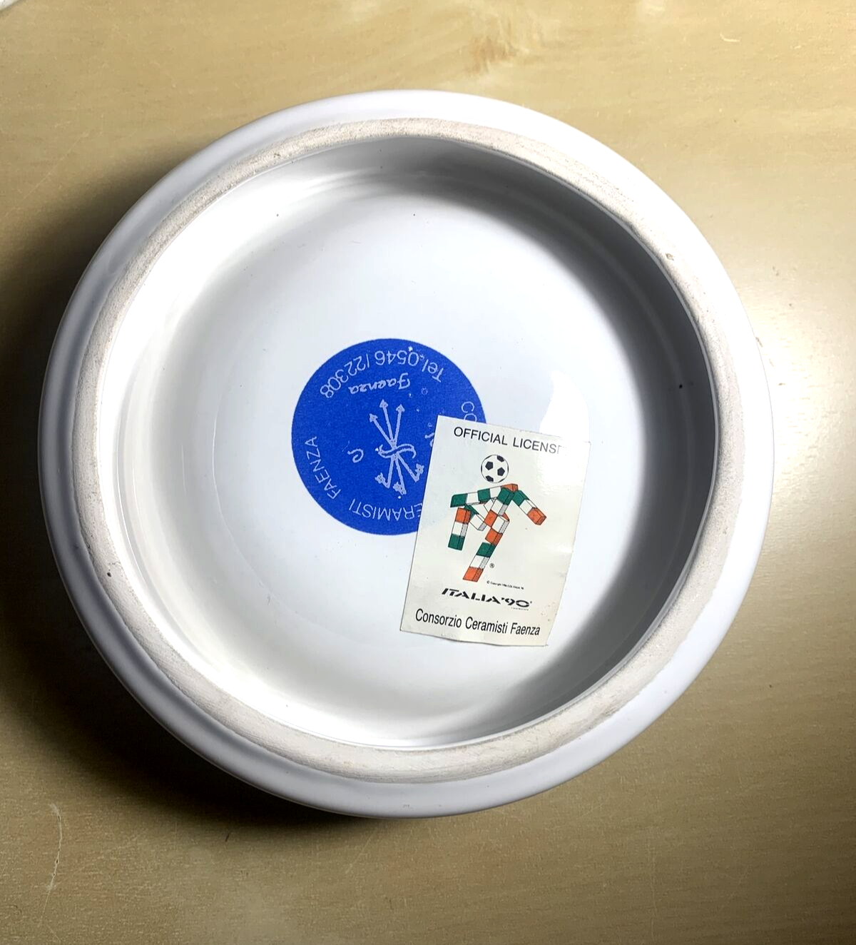 POSACENERE ITALIA '90. CERAMICHE FAENZA. MONDIALI CALCIO. Modernariato - Vintage