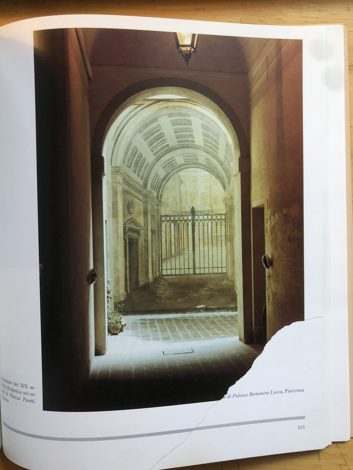 Architettura dell'Inganno Bologna, portili Bibieneschi e fondali dipinti palazzi