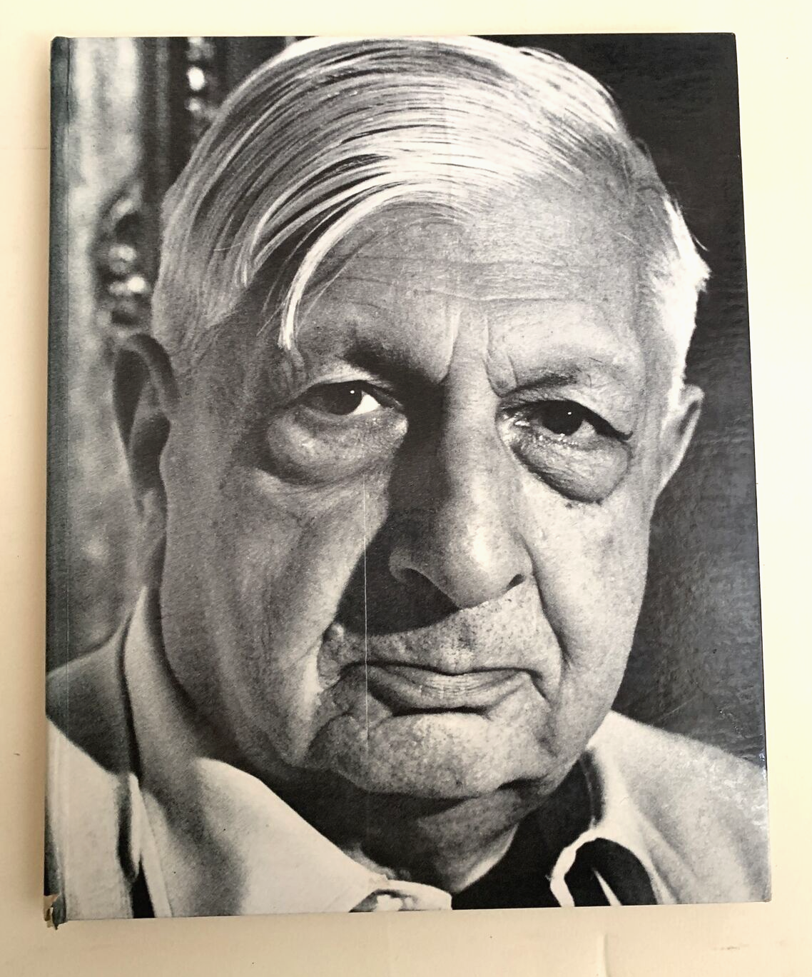 DE CHIRICO COM'È  a cura di Ezio Gribaudo, W. Mori. Fratelli Pozzo ed. 1970