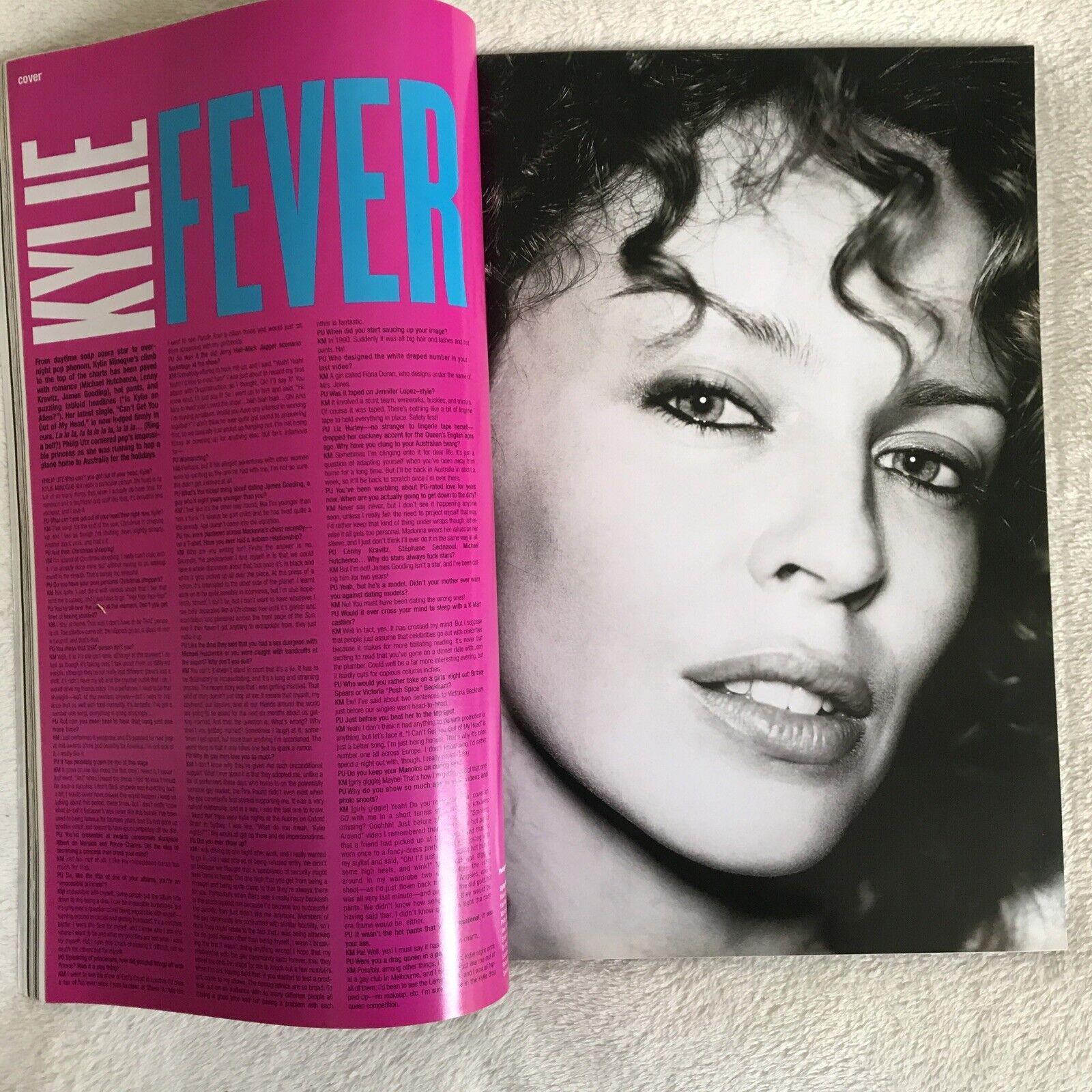 V MAGAZINE 16 MAR/APR 2002 - KYLIE MINOGUE