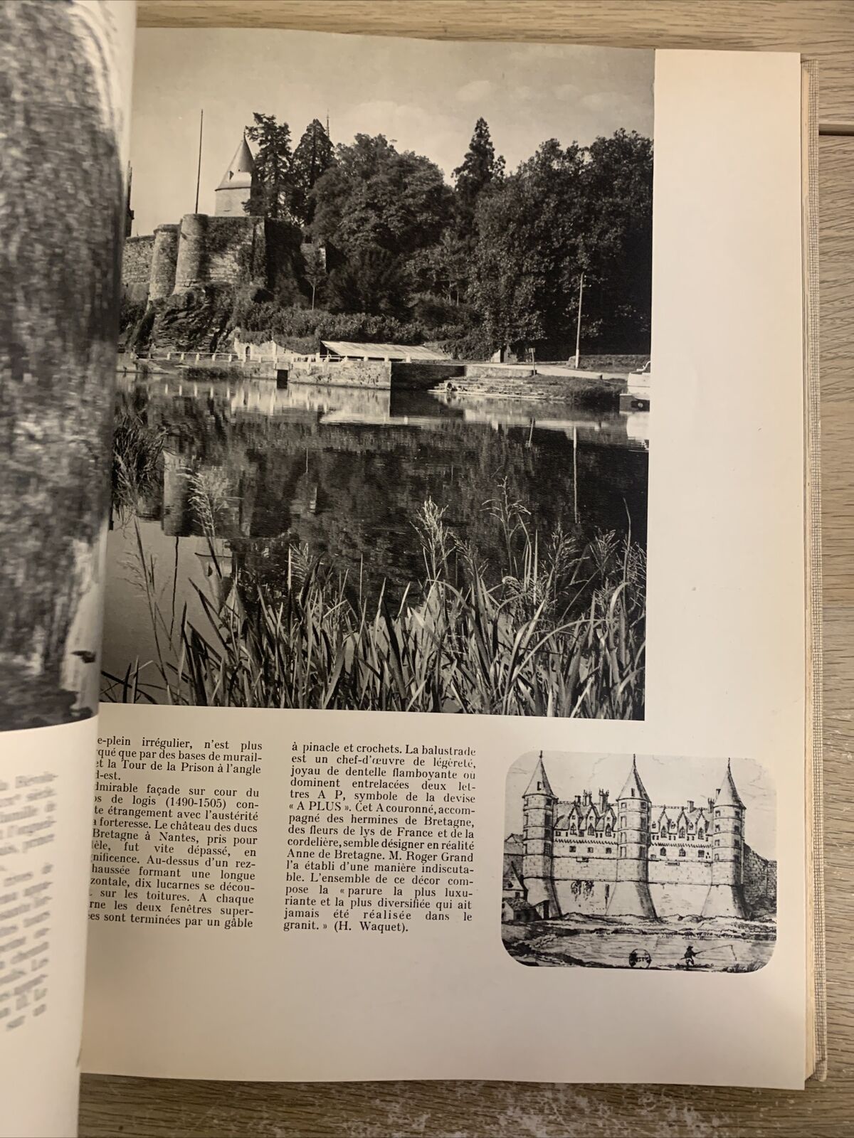 LES CHÂTEAUX FORTS EN FRANCE - ENAUD FRANÇOIS 1958