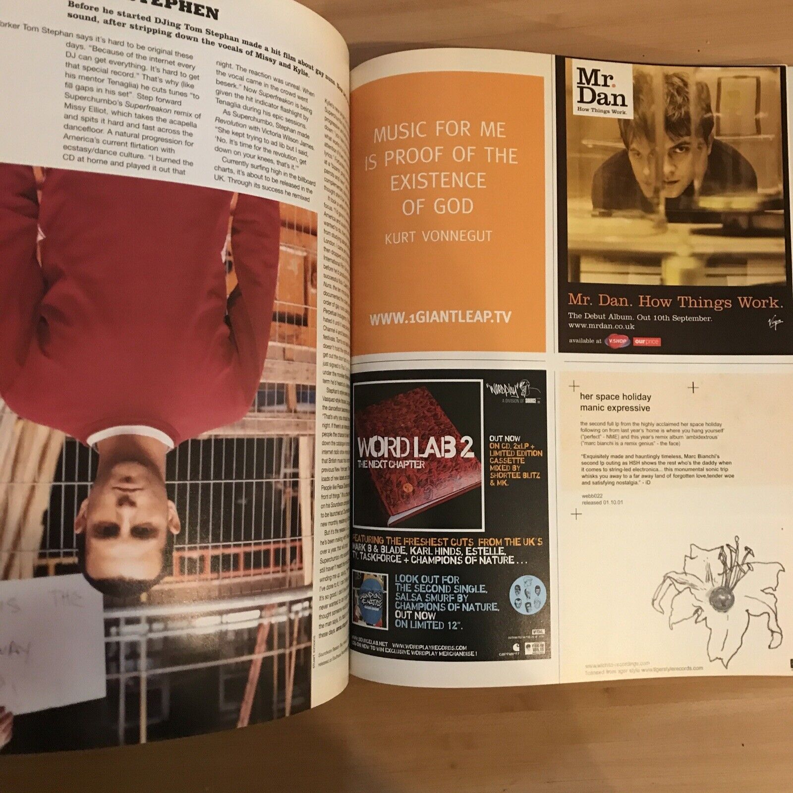 SLEAZENATION magazine oct 2001 - volume 4 issue 09 - Art Fashion Music Design