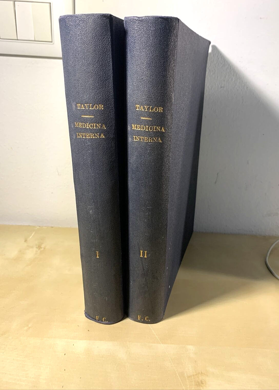 MANUALE PRATICO MEDICINA INTERNA - FEDERICO TAYLOR. UTET 1911. 2 VOLUMI #