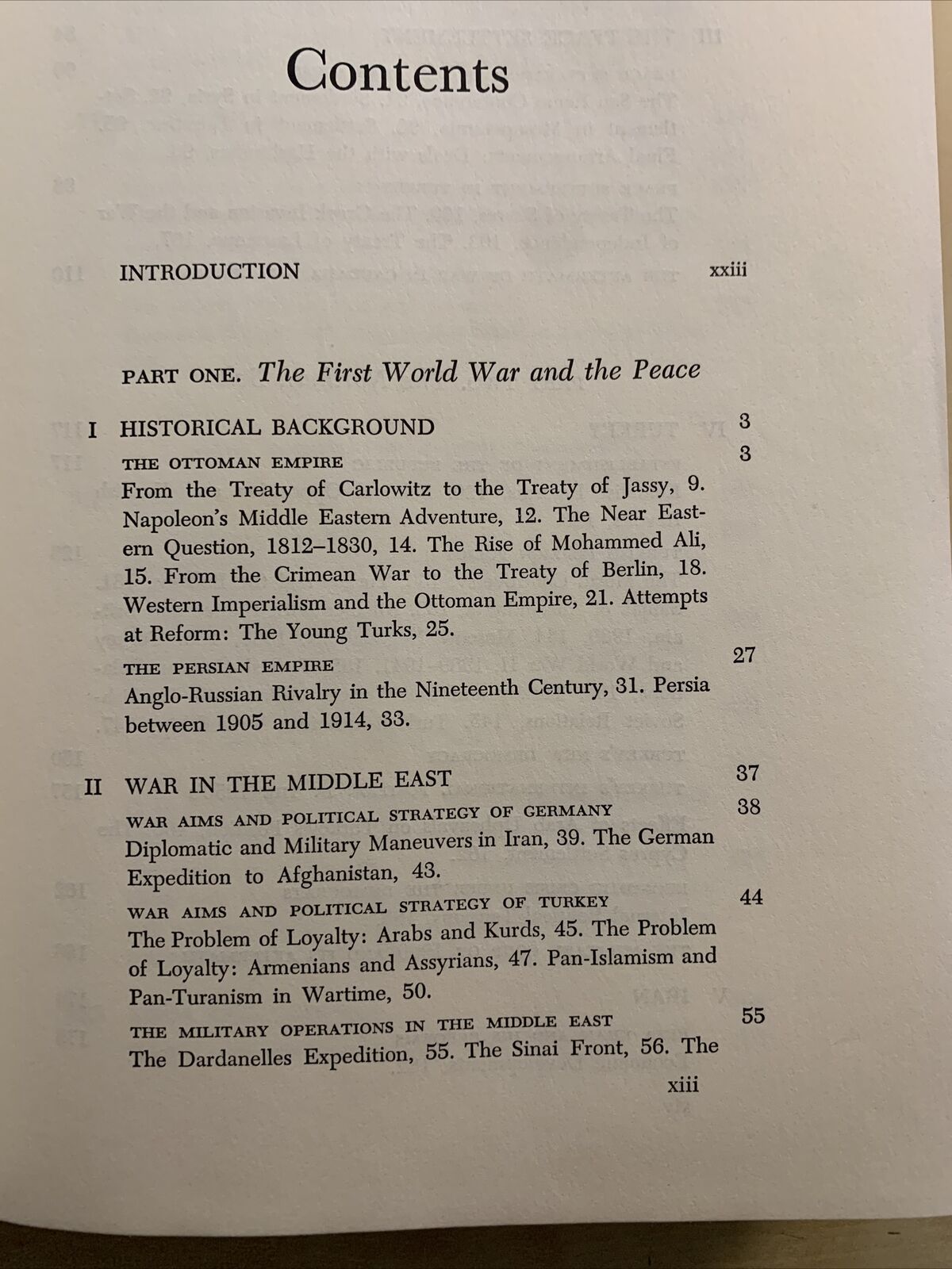 The middle east in world affairs - George Lenczowski. Cornell University 1962
