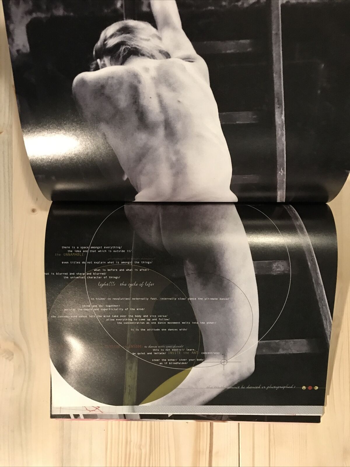 Ad!dict Source number 14 Quarterly Autumn Issue 2001 creative lab Magazine