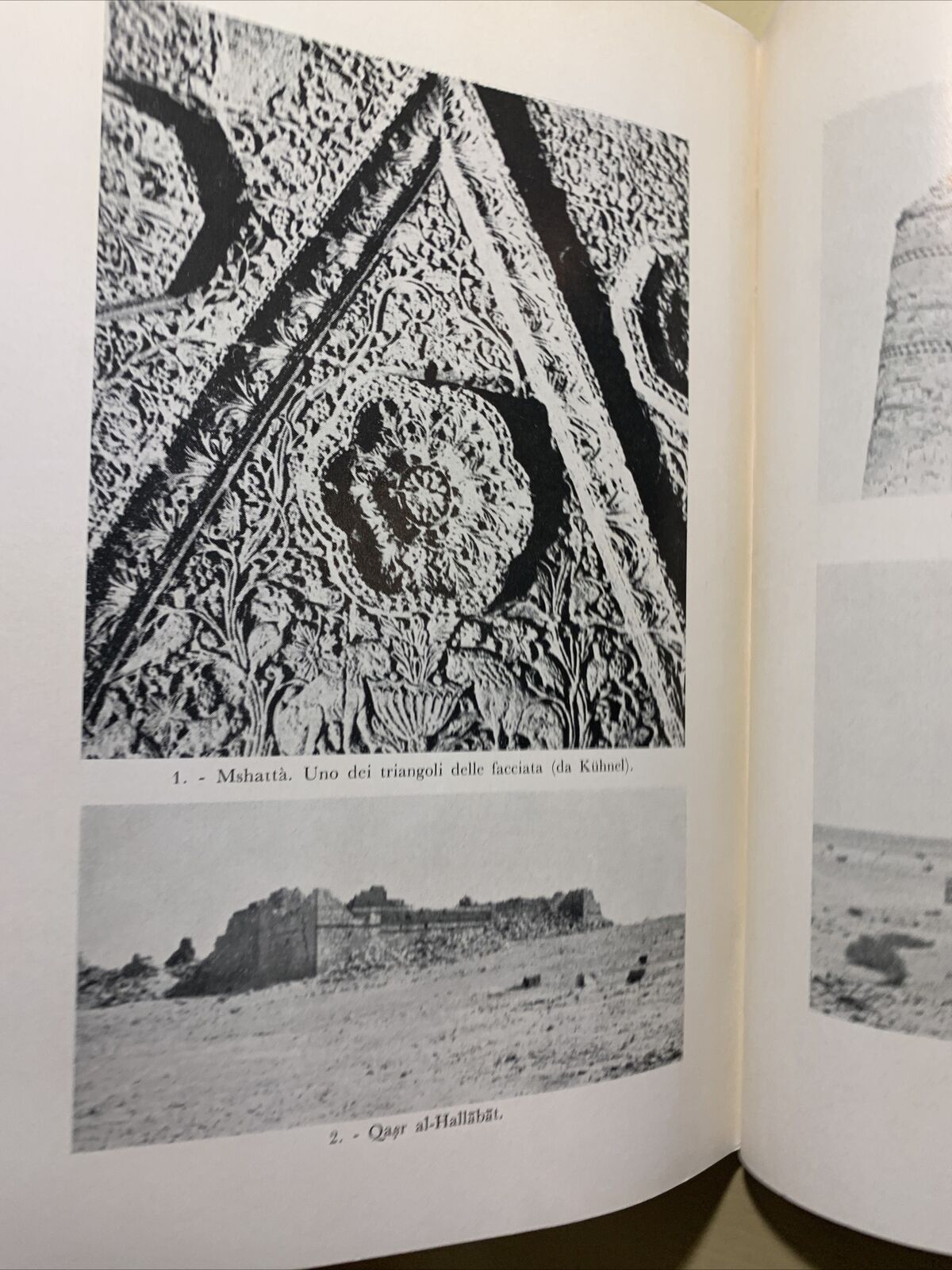 ORIGINI E PRIMI SVILUPPI DELL'ARCHITETTURA CIVILE MUSULMANA. VINCENZO STRIKA #