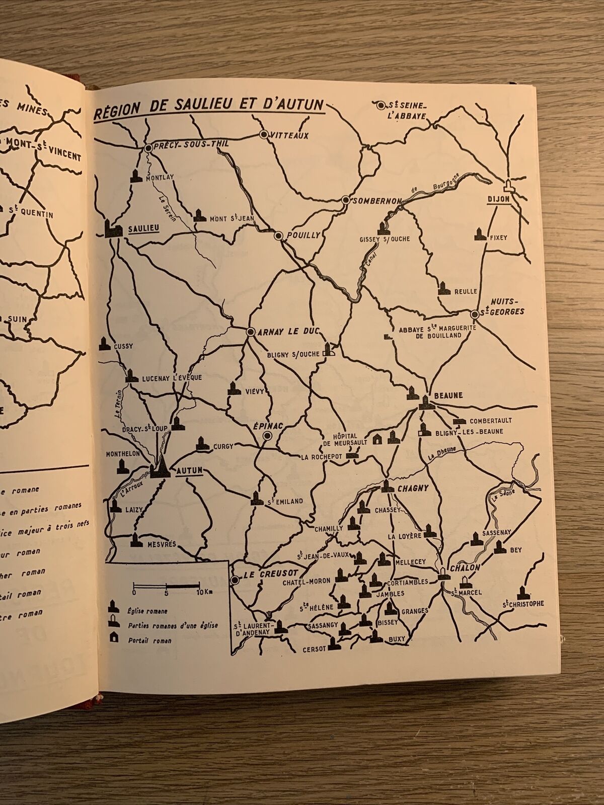 BOURGOGNE ROMANE, ZODIAQUE EDITIONS