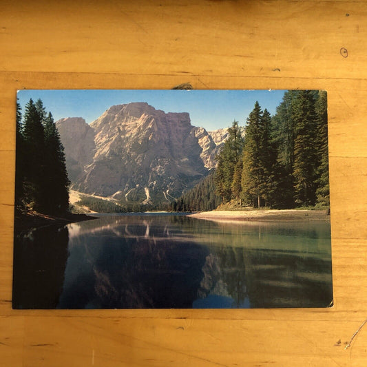 CARTOLINA - LAGO DI BRAIES VERSO CODA DI BECCO DOLOMITI-  VIAGGIATA