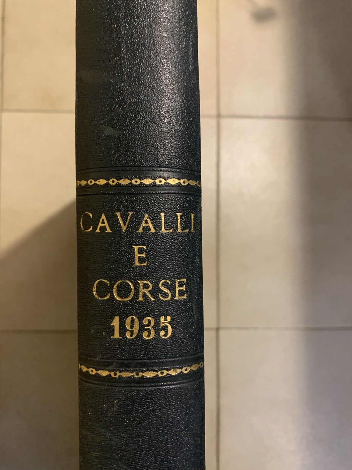 Cavalli e corse  rivista anno 1935, annata completa rilegata a libro