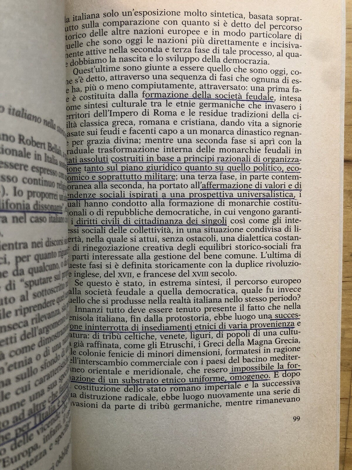 Ethnos e civiltà, identità etniche e valori . .Carlo Tullio-Altan - Feltrinelli