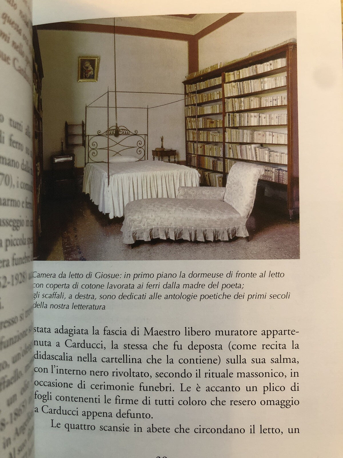 Visitando casa Carducci i libri le immagini gli oggetti e i ricordi, Costa ed.