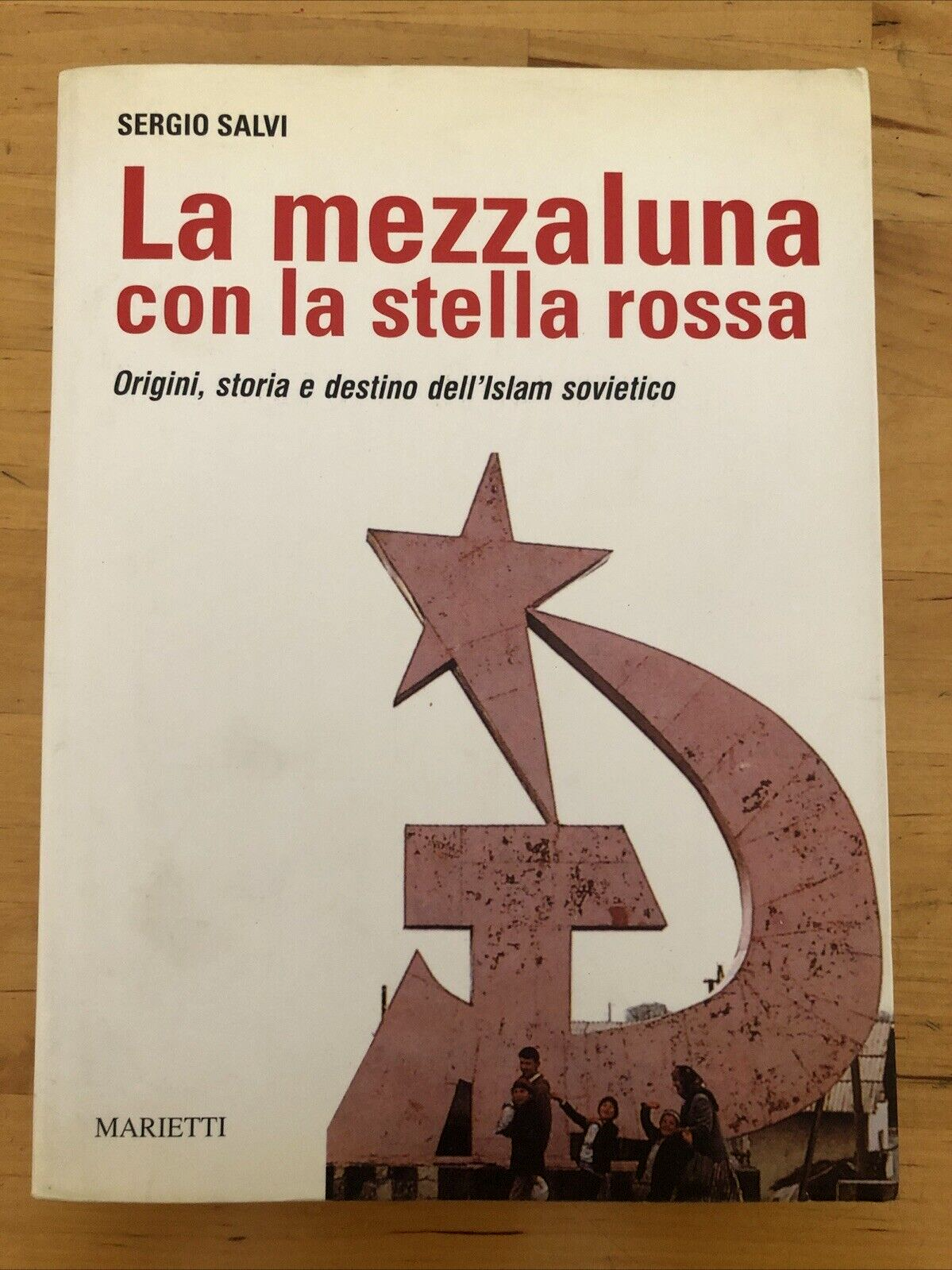 LA MEZZALUINA CON LA STELLA ROSSA - SERGIO SALVI, MARIETTI 1993