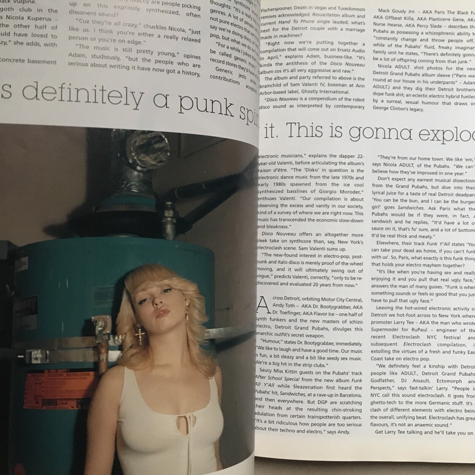 Sleazenation January February 2002- Volume 4 Issue 12 SYNTHCORE