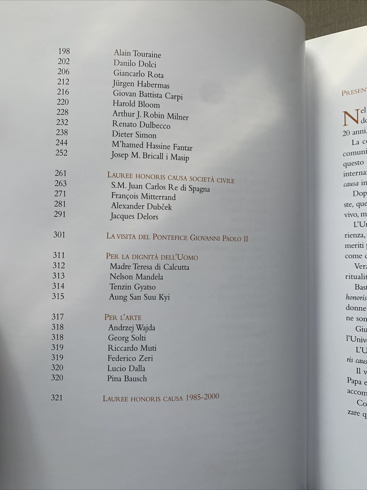 LAUREE HONORIS CAUSA DELL'UNIVERSITÀ DI BOLOGNA 1985 - 2000 ed. Compositori #