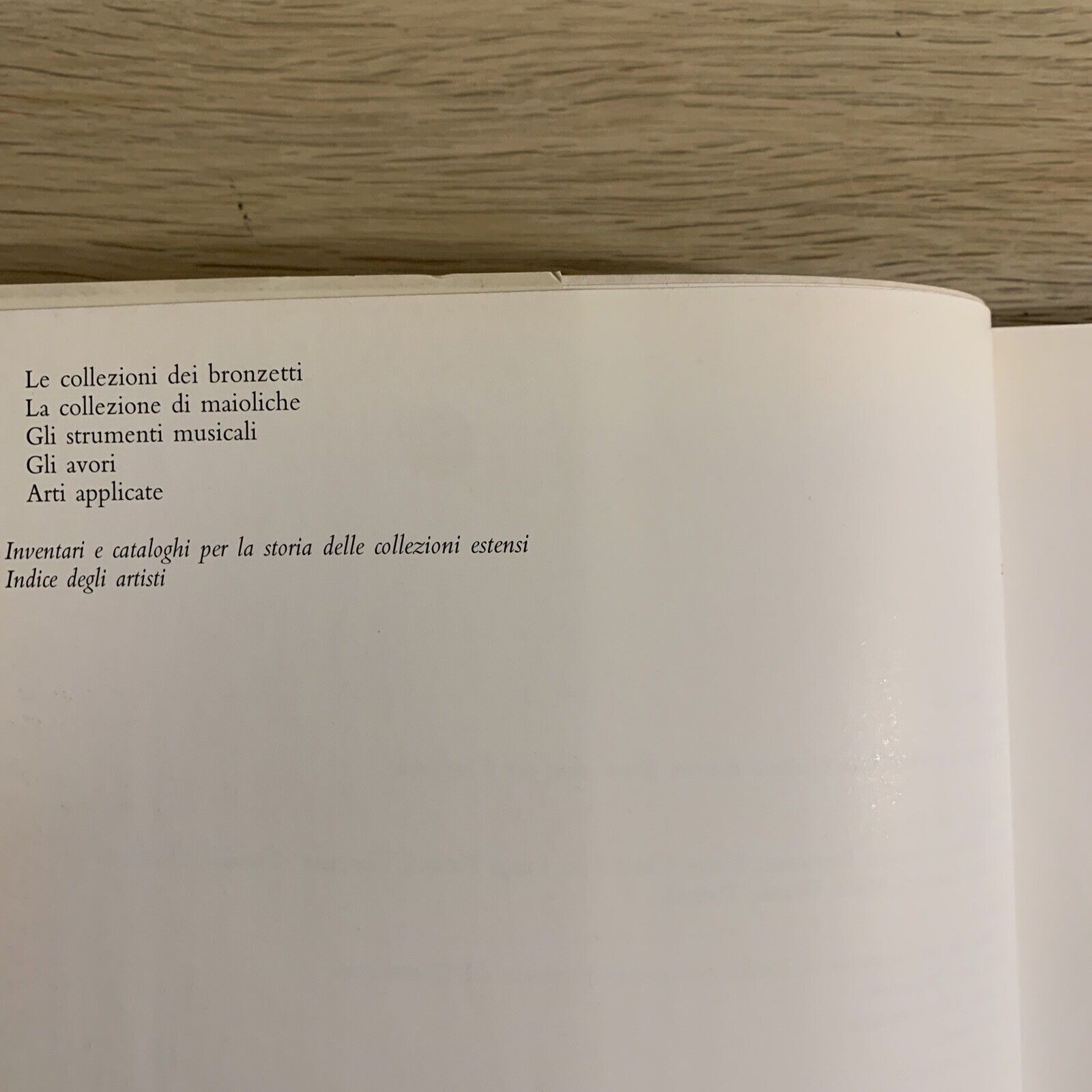 LA GALLERIA ESTENSE DI MODENA. guida illustrata. Nuova Alfa editoriale 1987