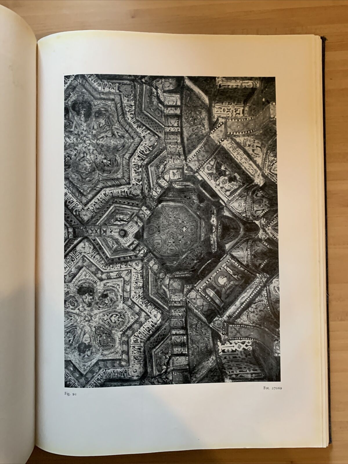 Le pitture musulmane al soffitto della cappella Palatina in Palermo. Monneret