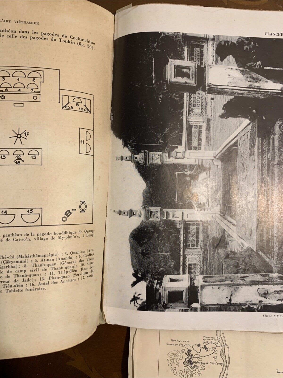 L'Art Vietnamien - Louis Bezacier, editions de l'union Francaise 1954