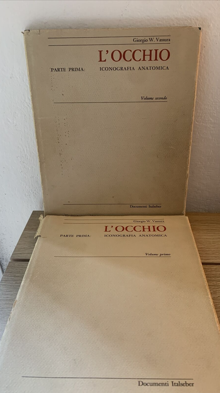 L'OCCHIO. OFTALMOLOGIA MEDICINA, ICONOGRAFIA ANATOMICA. G. VASSURA 2 VOLL.