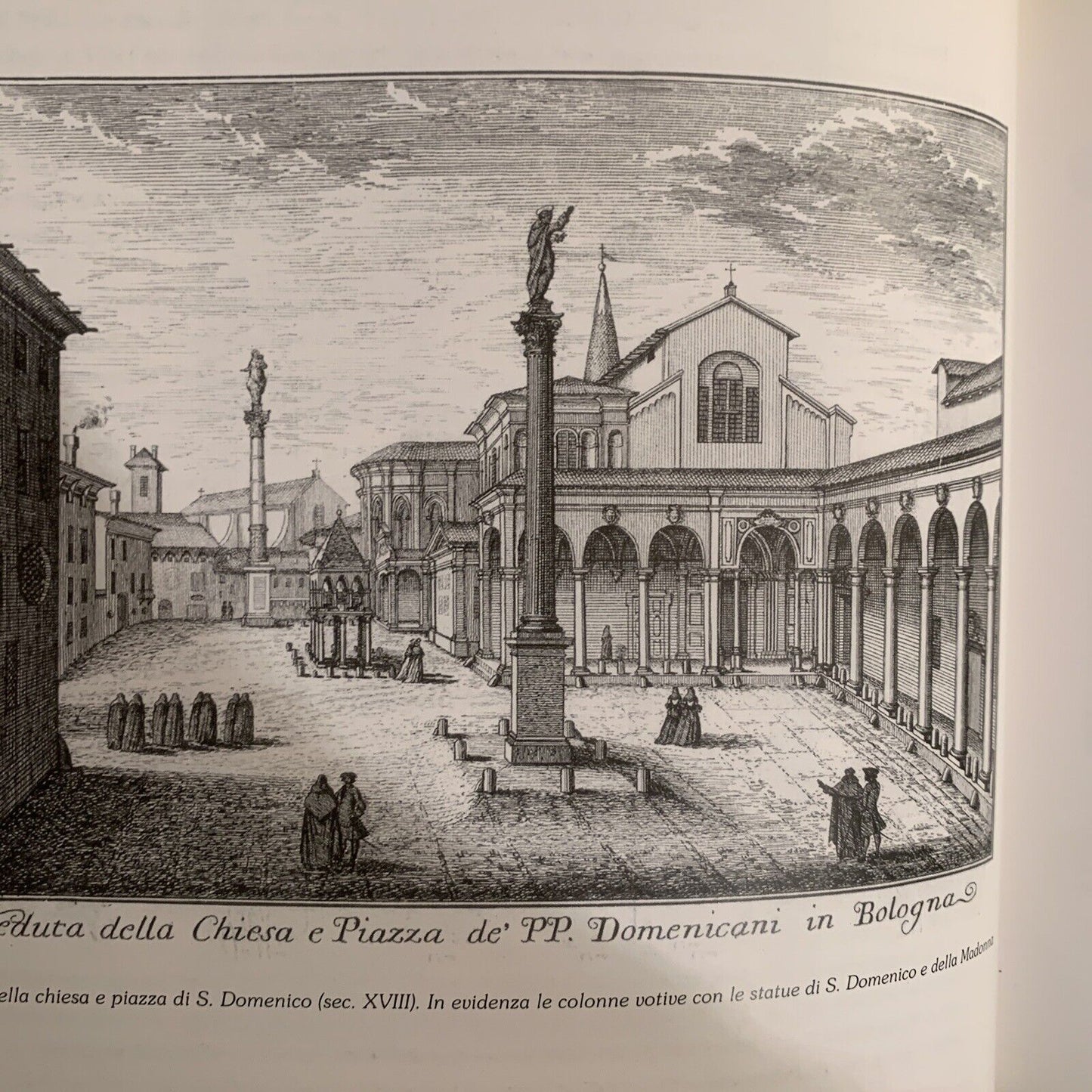 Bologna ritrovata segni e figure architettoniche. Colonne e statue S. Domenico