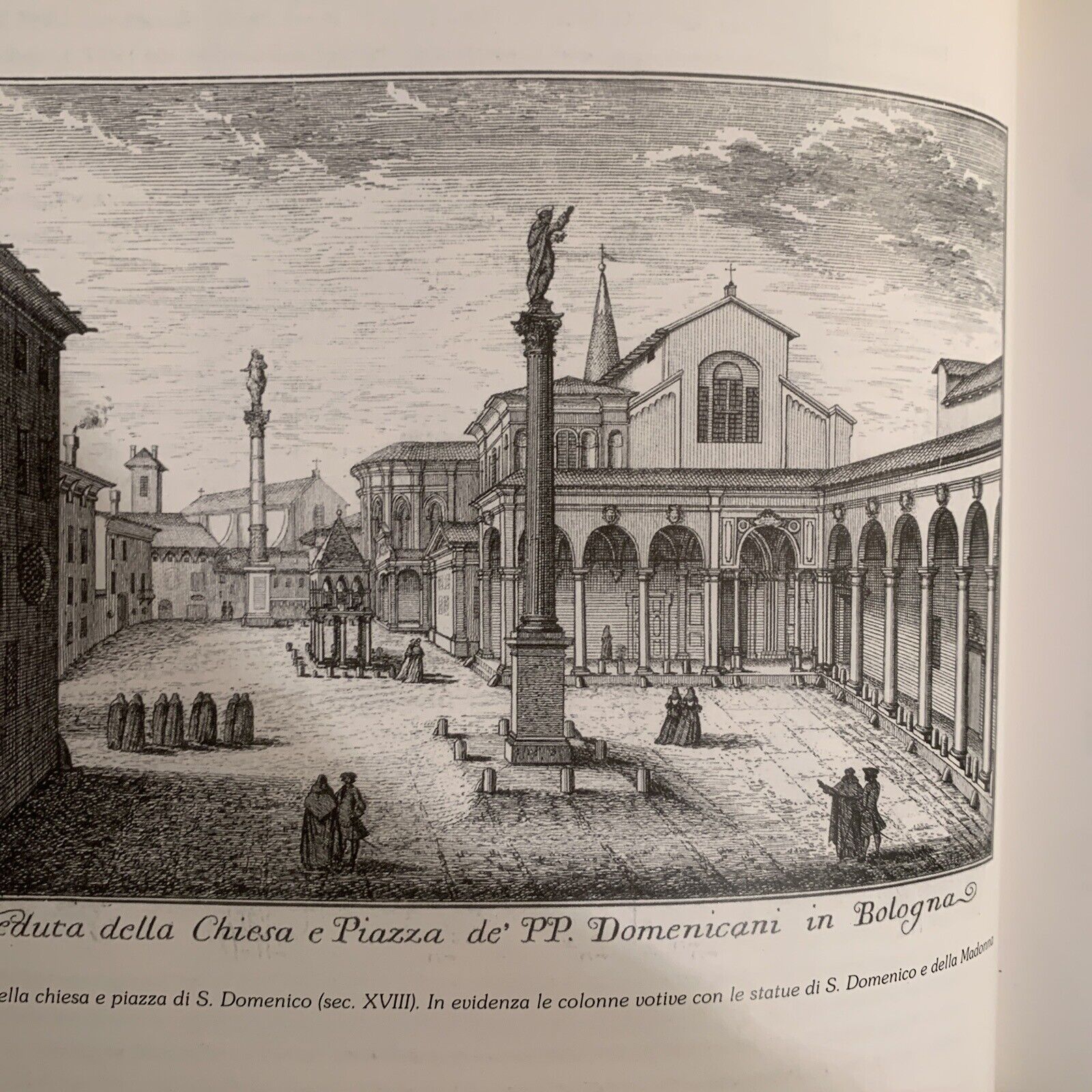 Bologna ritrovata segni e figure architettoniche. Colonne e statue S. Domenico