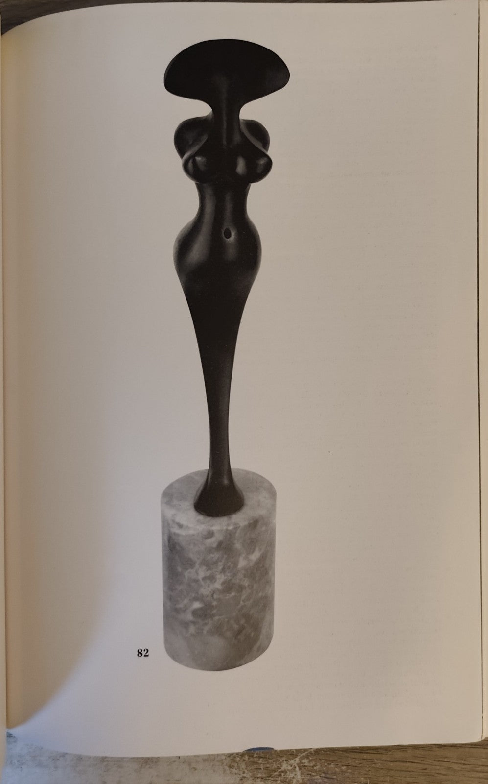 Lo sferismo (scultura) Spherism - Melanie Moore - Tranchida editore 