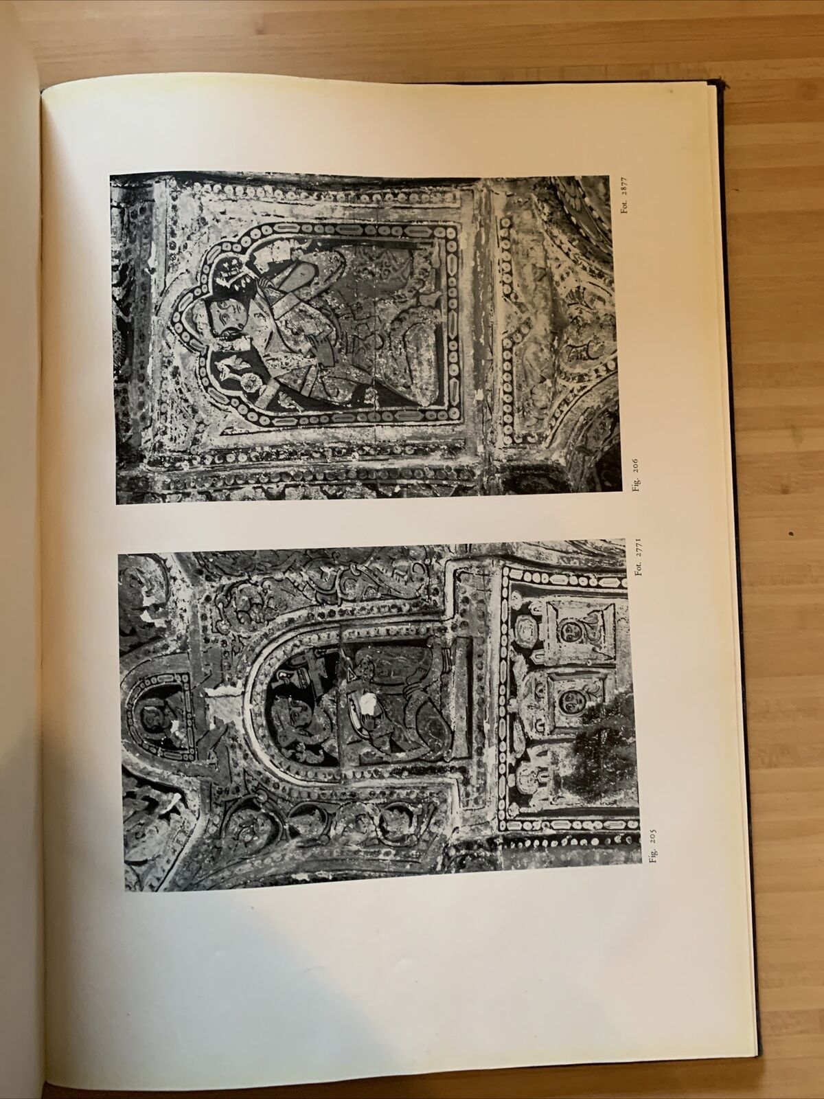 Le pitture musulmane al soffitto della cappella Palatina in Palermo. Monneret