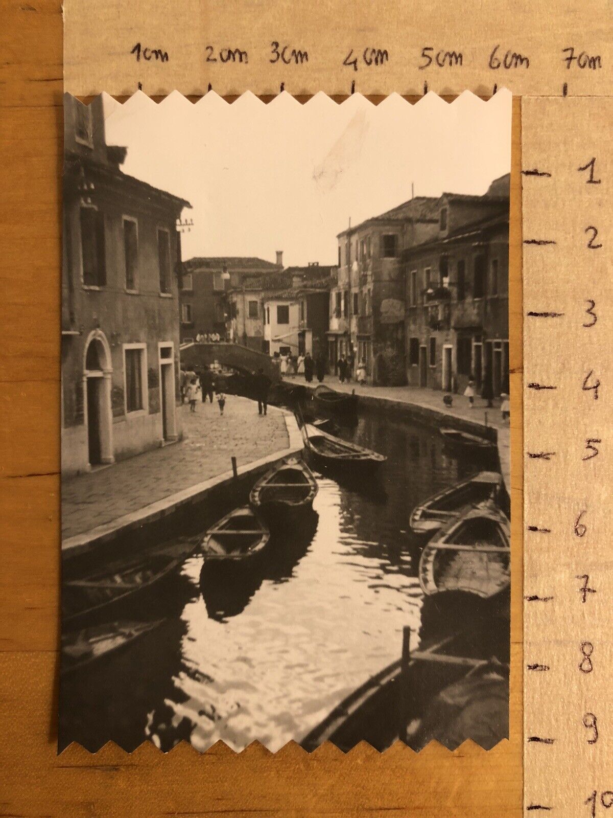 Fotografia VENEZIA originale 1958, molto animata, bambini e persone sul ponte