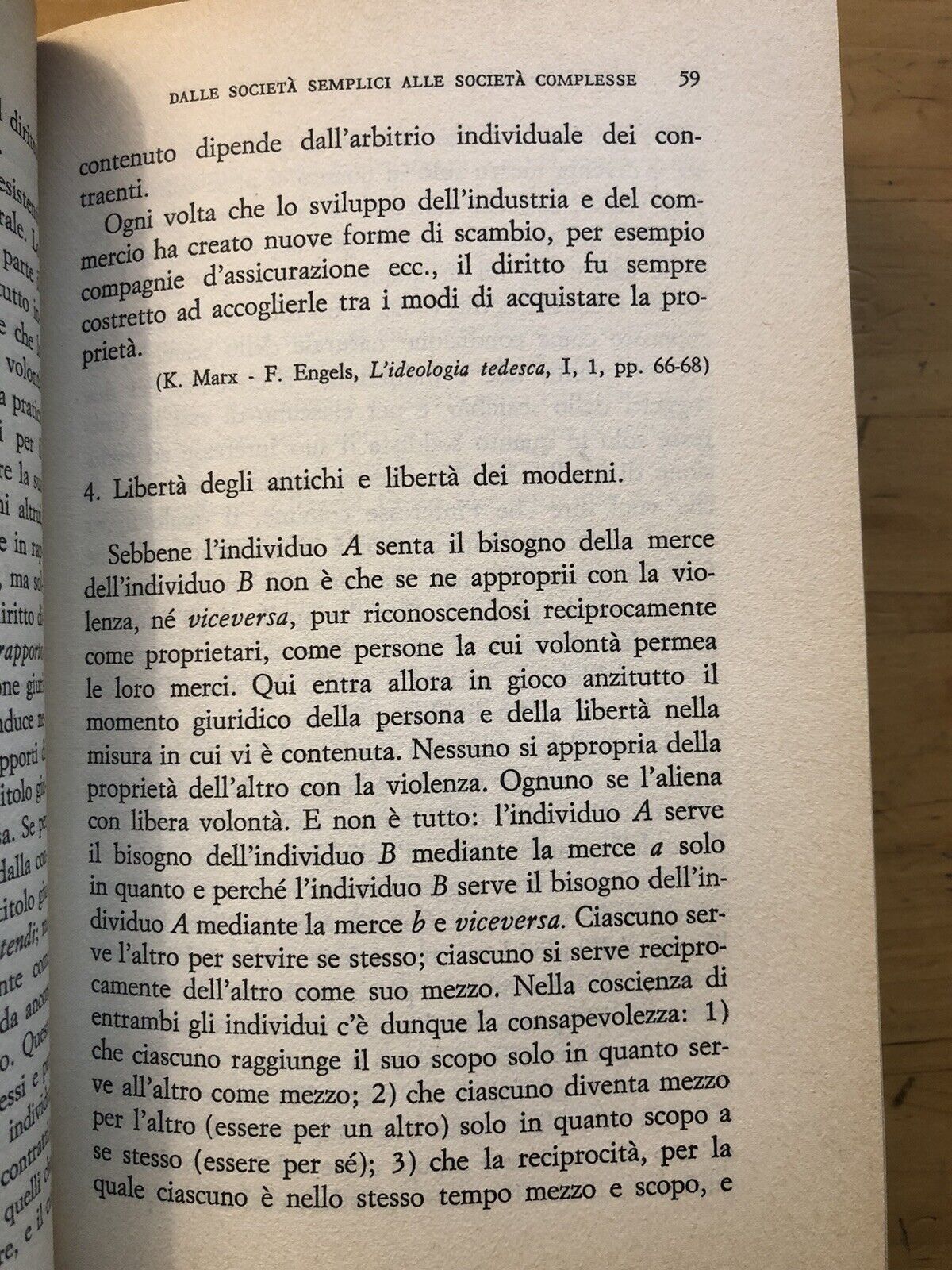 Diritto e sistema politico, Eligio Resta. Scienze sociali Loescher 1982