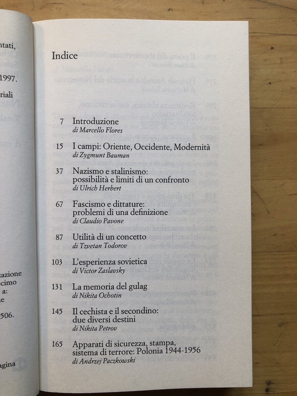 Nazismo Fascismo Comunismo totalitarismi a confronto, Marcello Flores. Mondadori