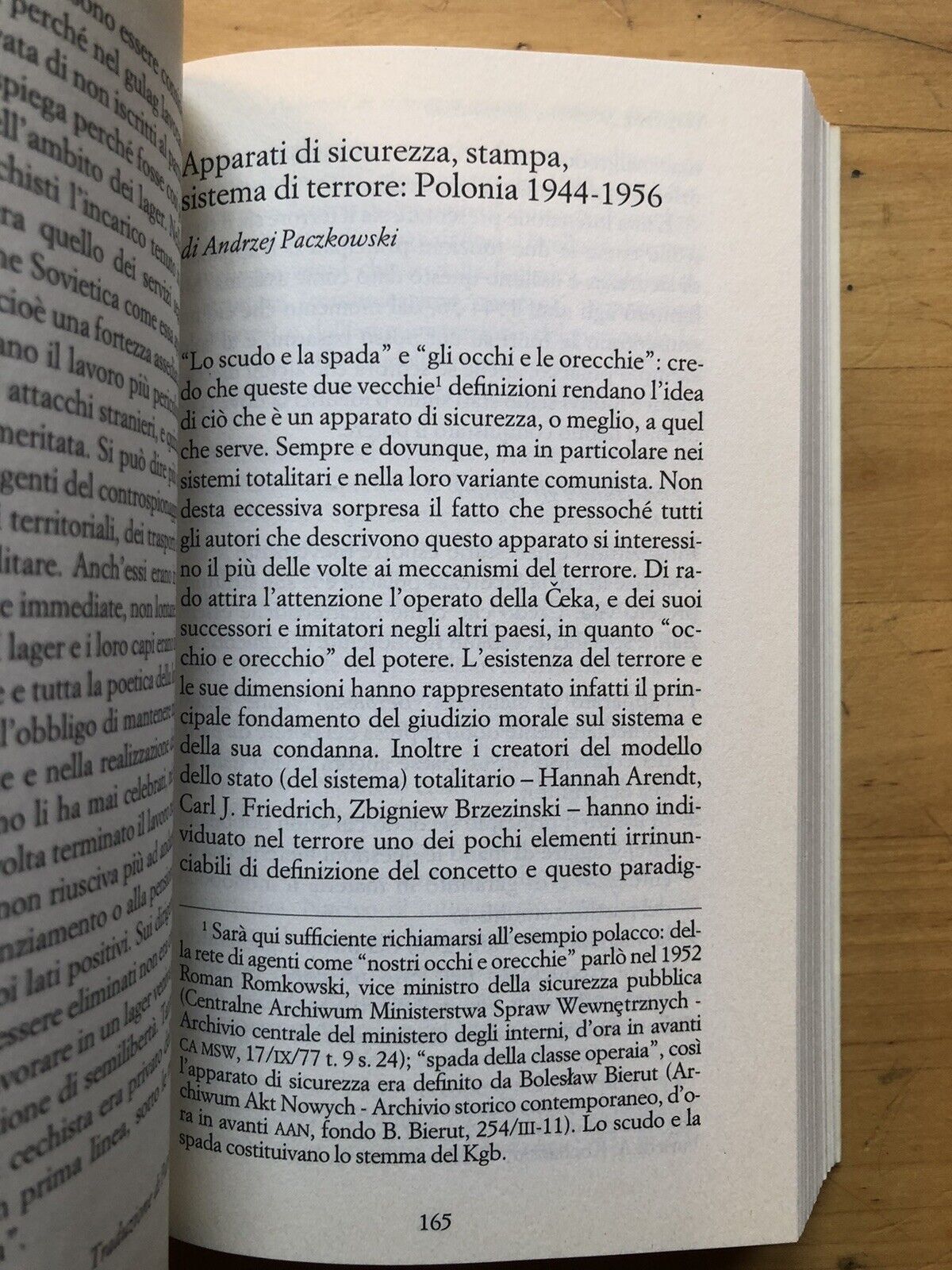 Nazismo Fascismo Comunismo totalitarismi a confronto, Marcello Flores. Mondadori