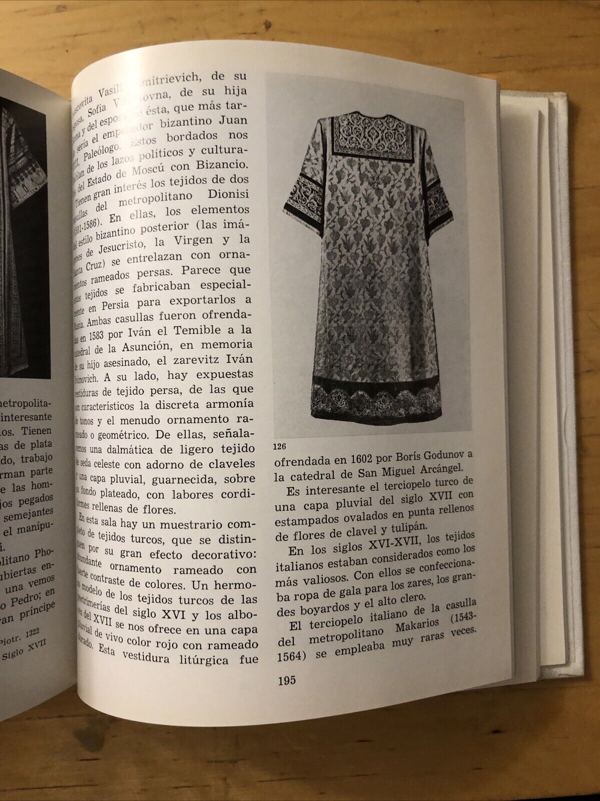 EL KREMLIN monumentos Historicos y obras de arte, Editorial Progreso Moscu 1968