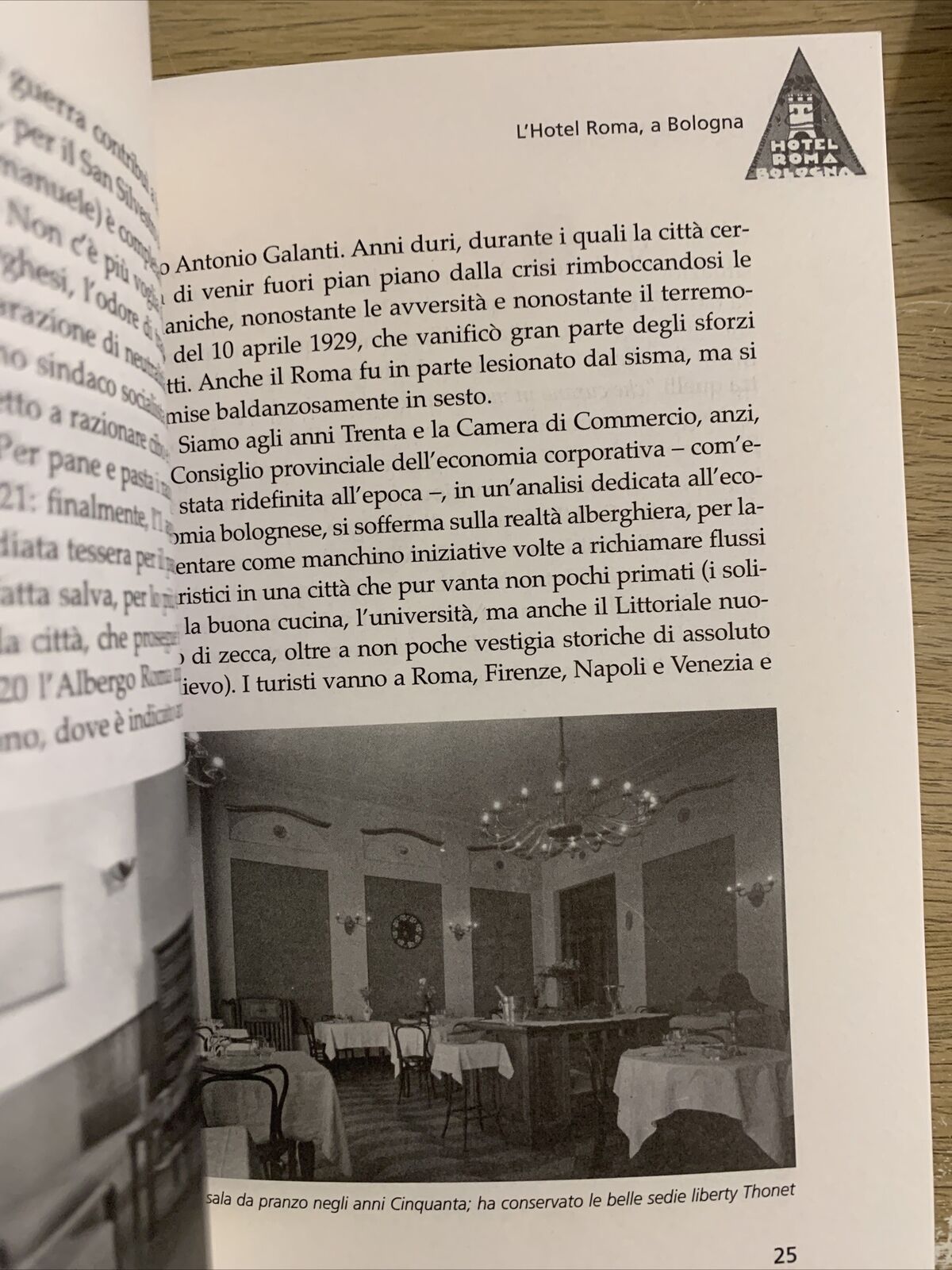 (Bologna via D'Azeglio "Hotel Roma") Dove sognano gli artisti.Gabriele Cremonini