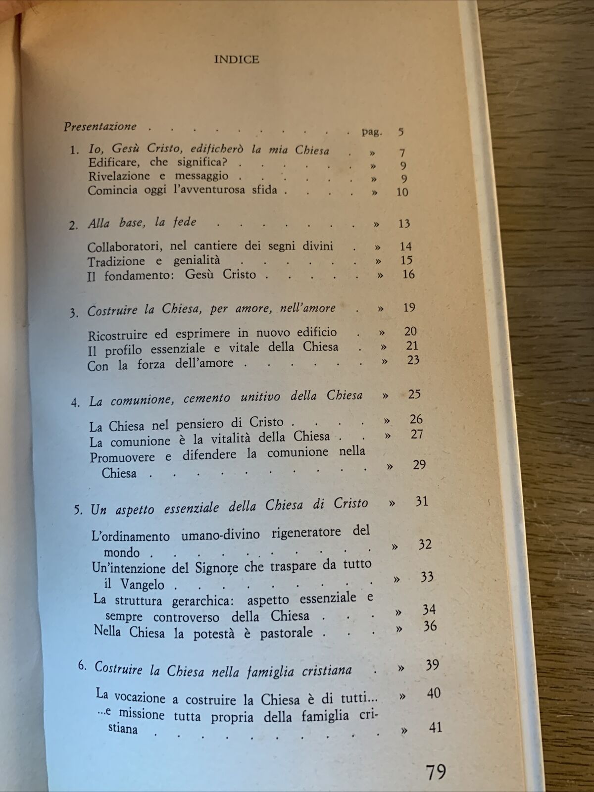 COSTRUIAMO LA CHIESA - dagli insegnamenti di Paolo VI. UNUM