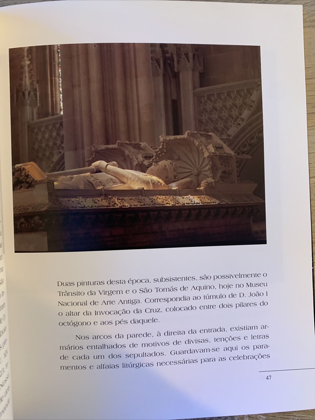 SANTA MARIA DA VITÓRIA, BATALHA. POR BIEN, SÉRGIO GUIMARÃES DE ANDRADE 1998