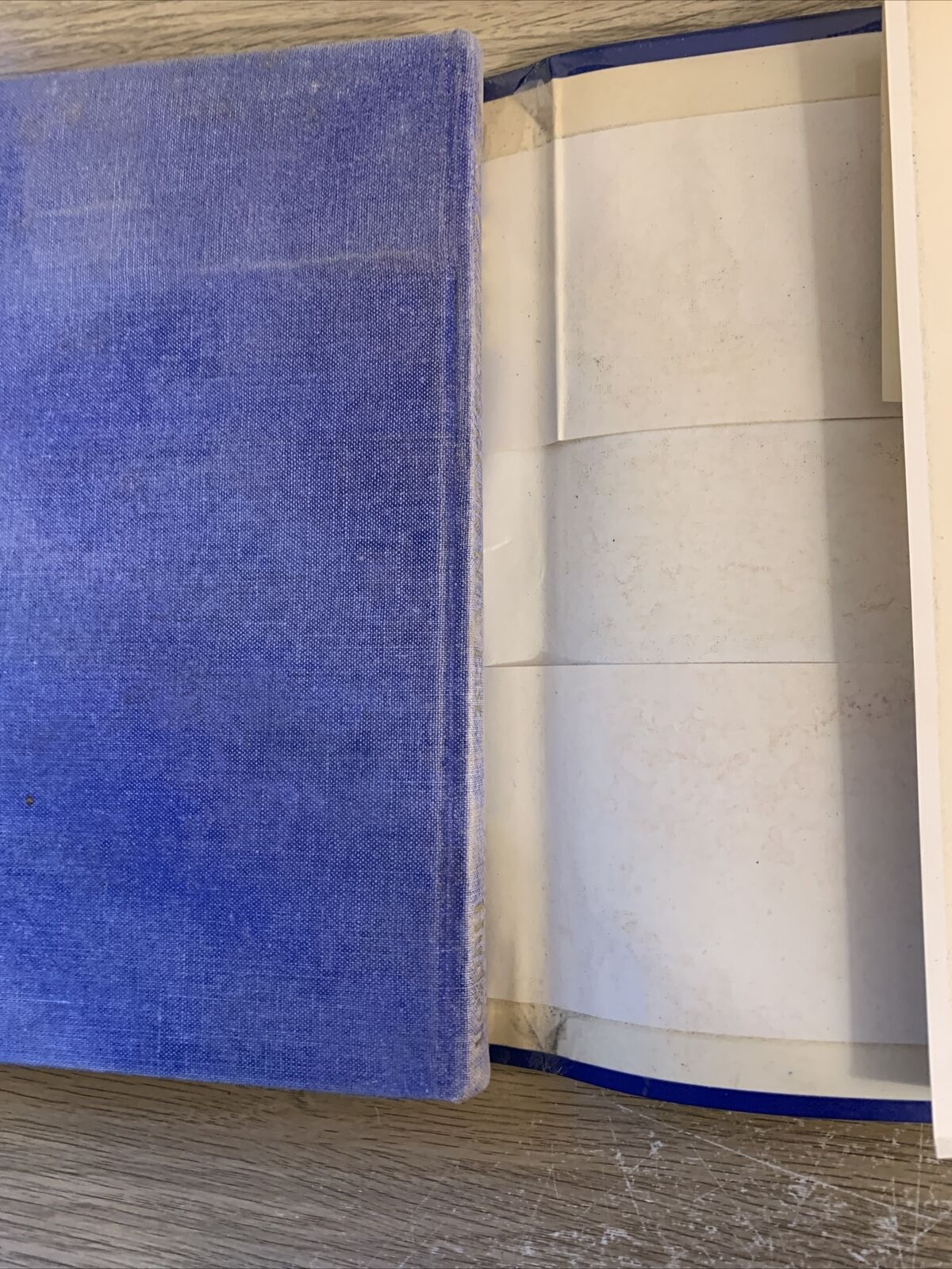 EARLIEST CIVILIZATIONS OF THE NEAR EAST, James Mellaart 1965