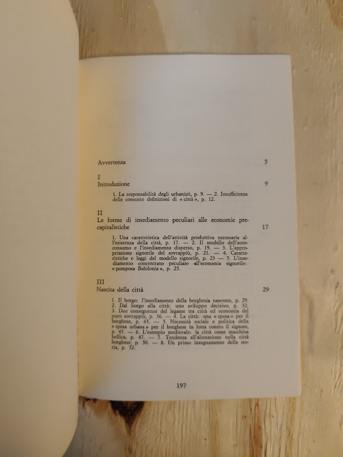 Urbanistica e società opulenta, Edoardo Salzano, Laterza editore 1969