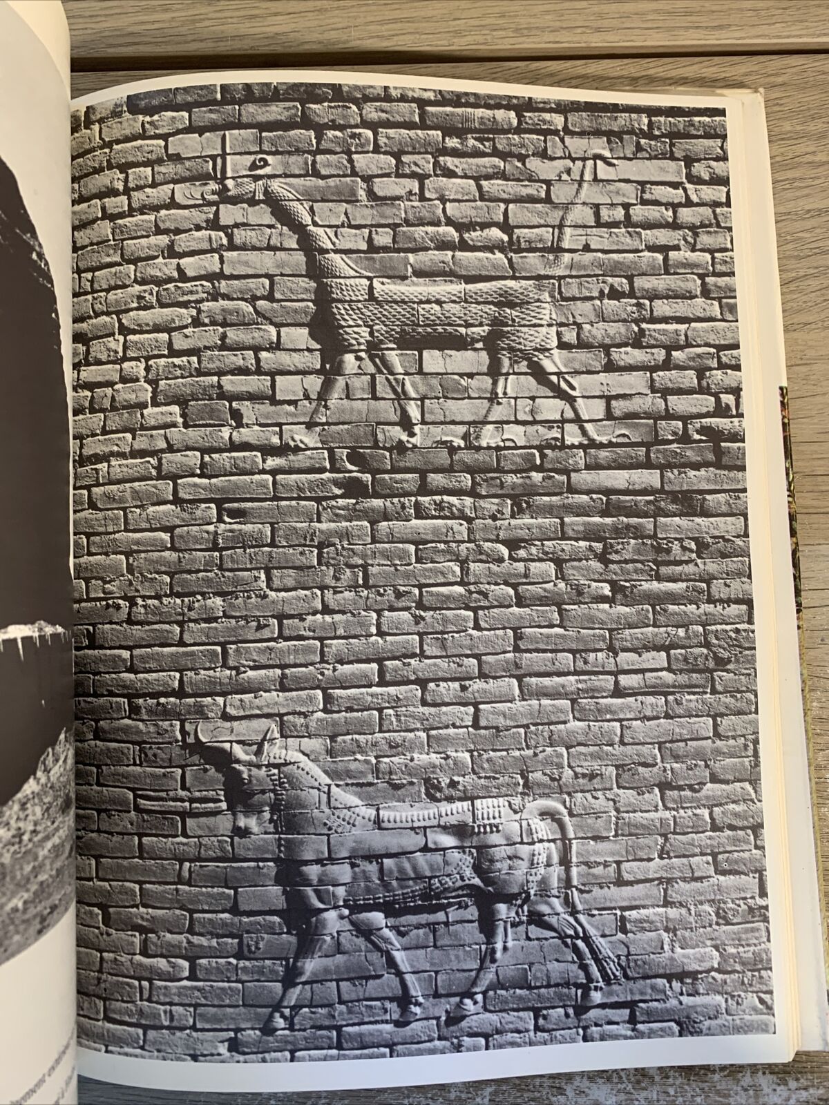 Damas Bagdad, Capitales et Terres des califes. J. Ghislain 1971. Dar El-Machreq