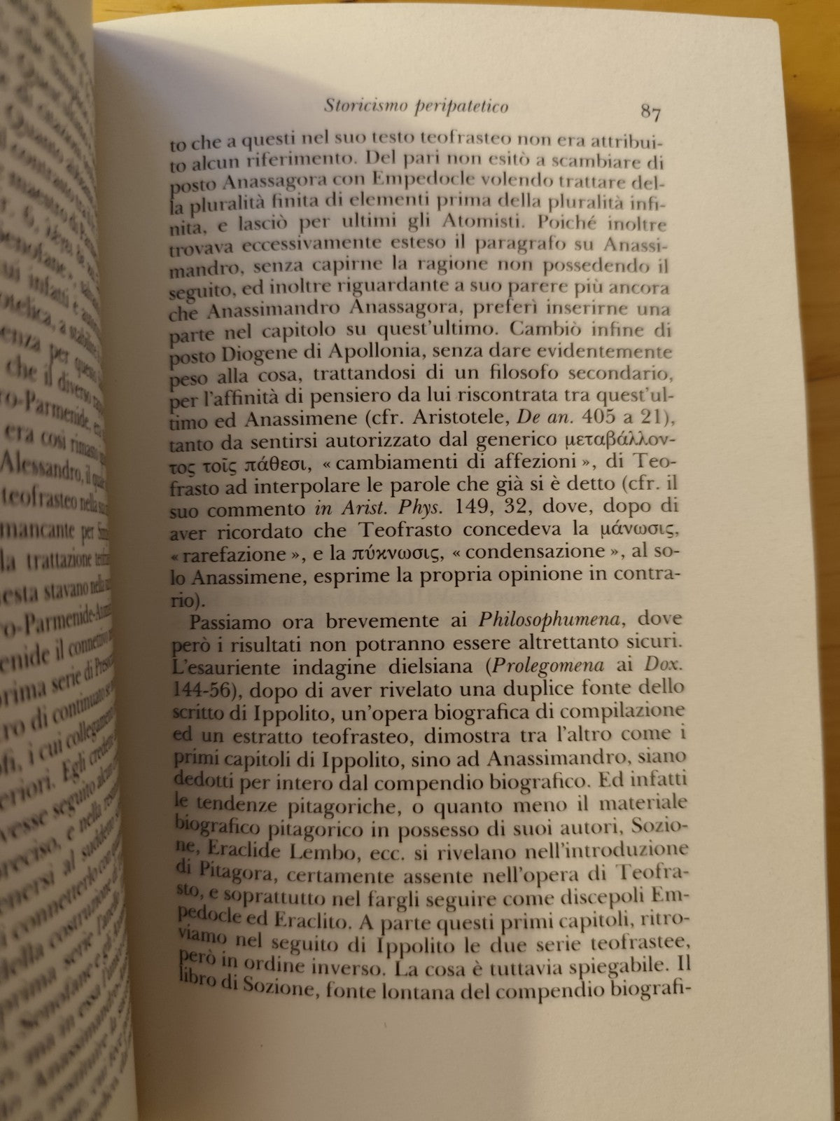 La natura ama nascondersi - Giorgio Colli. Adelphi - Biblioteca Filosofica 1988