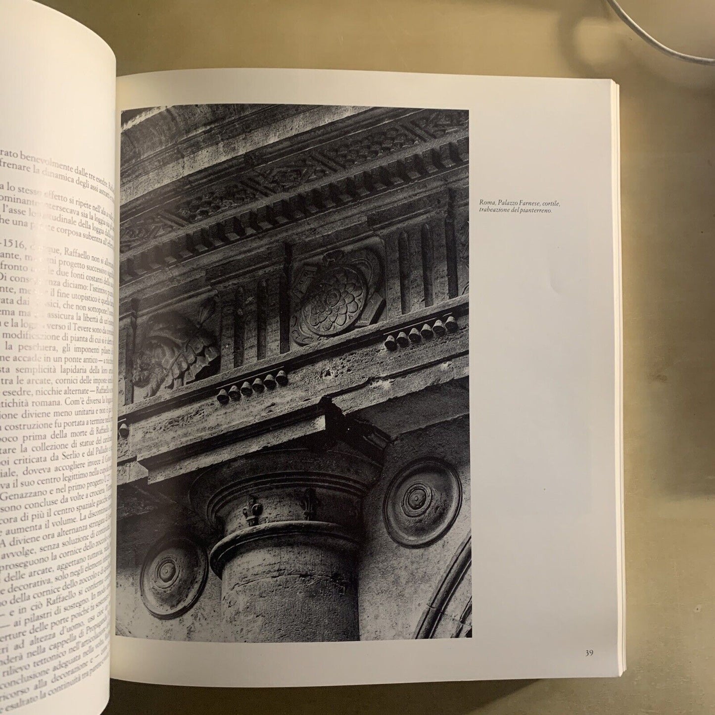 RAFFAELLO ARCHITETTO - ELECTA 1984. Frommel, Ray, Tafuri.