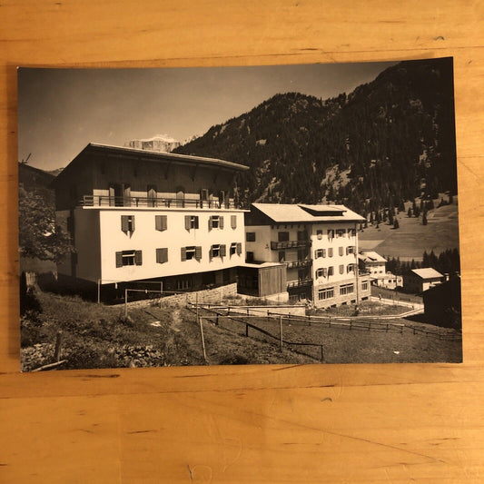 Cartolina VAL DI FASSA - ALBA M. 1560 CASA PER FERIE M. TALBOT non viaggiata