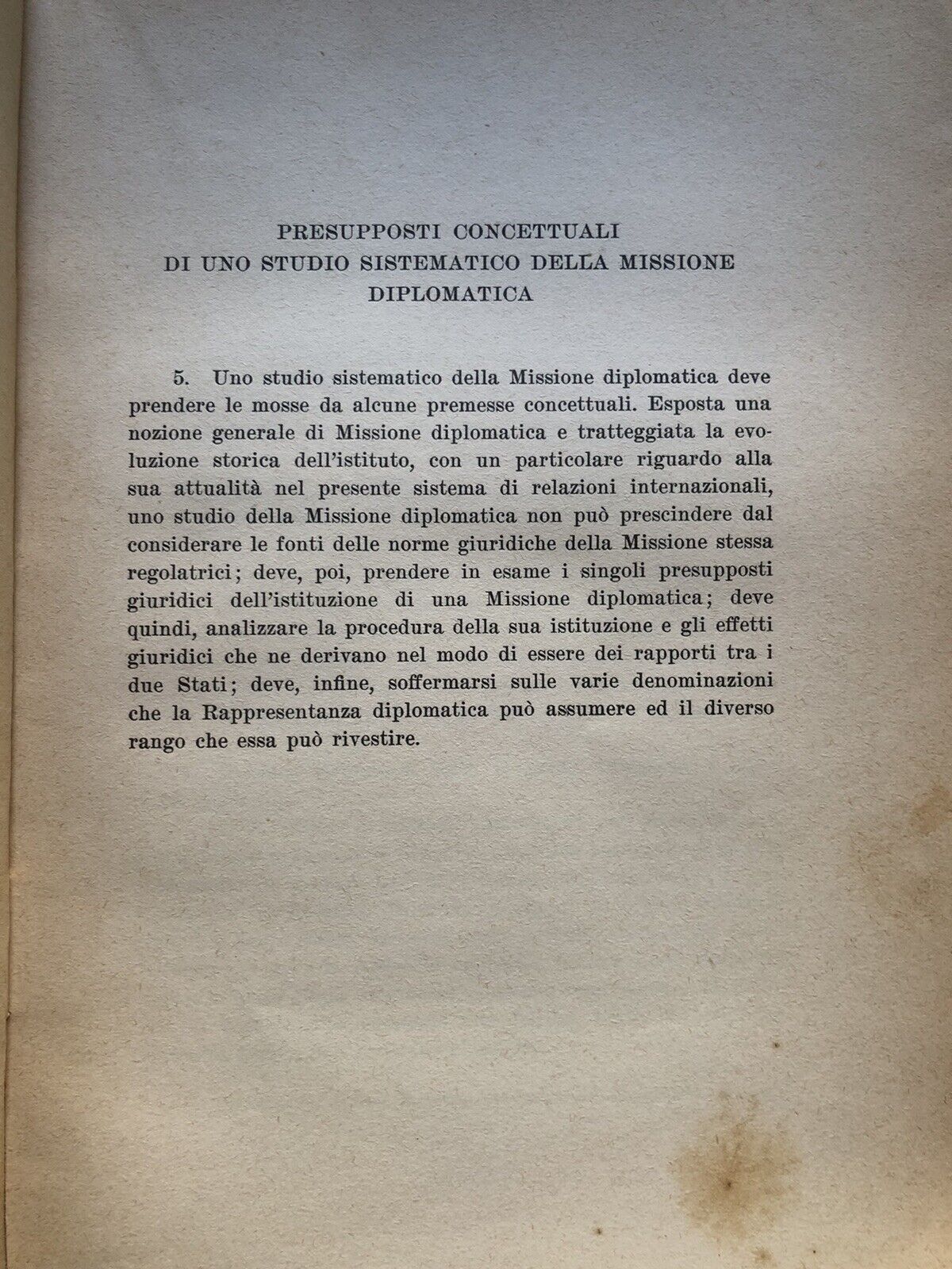 La missione diplomatica, Adolfo Maresca - Giuffrè 1959