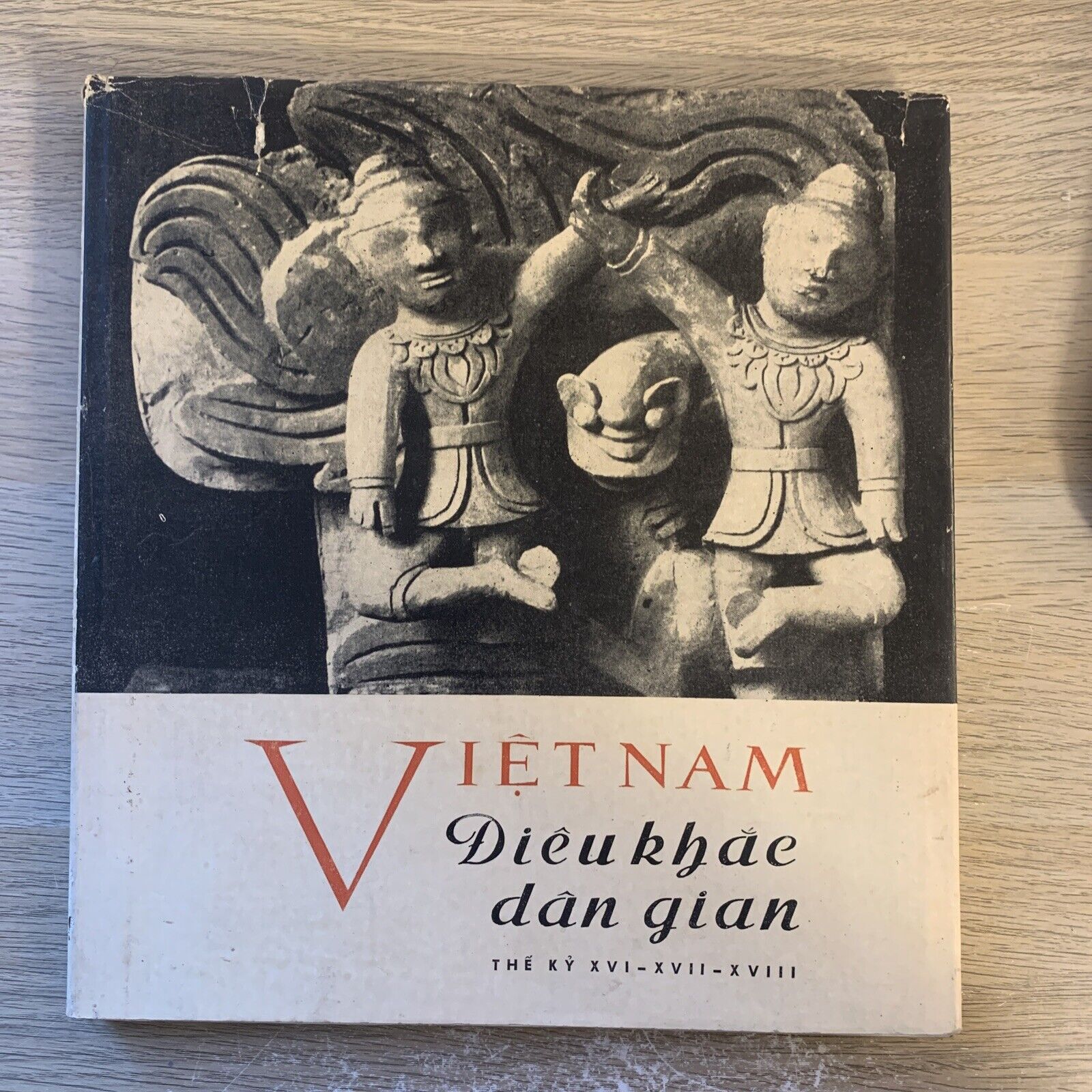 VIETNAM Dieu Khac Dan Gian - Sculpture. Hanoi 1975