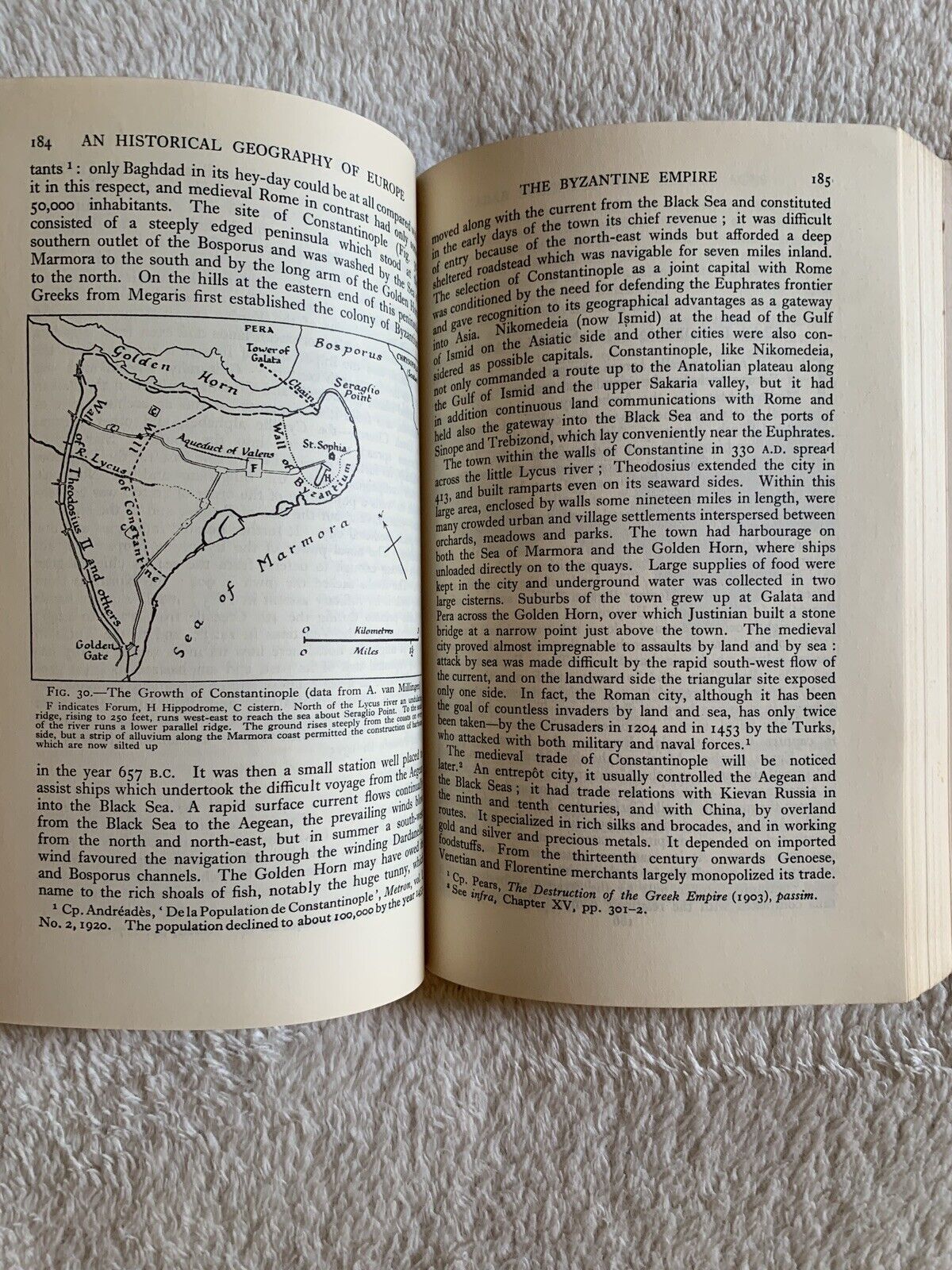 An Historical Geography of Europe - W. Gordon East, University Paperbacks up169