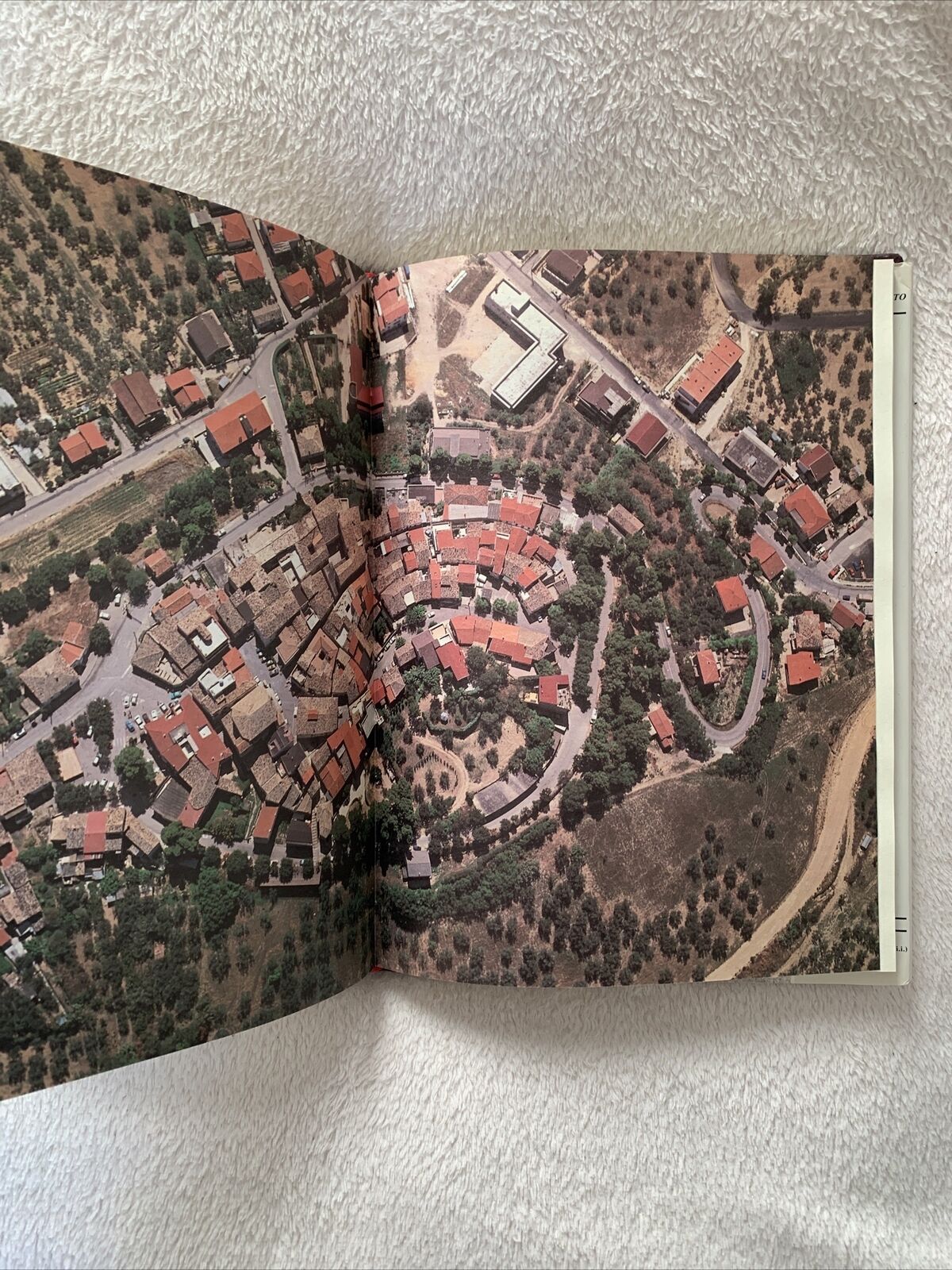 MOSCUFO borgo Carolingio. D'Incecco editore 1991