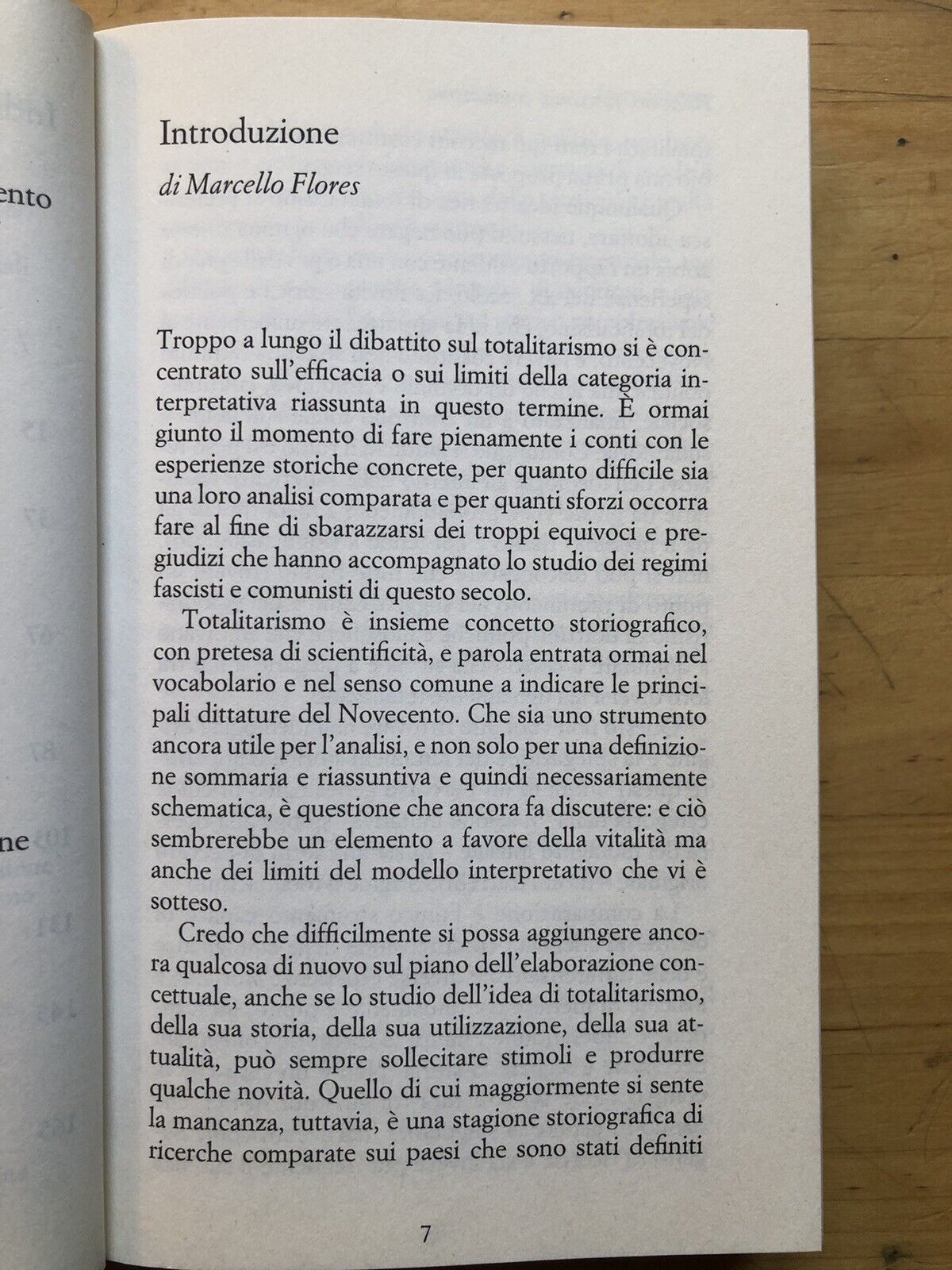 Nazismo Fascismo Comunismo totalitarismi a confronto, Marcello Flores. Mondadori