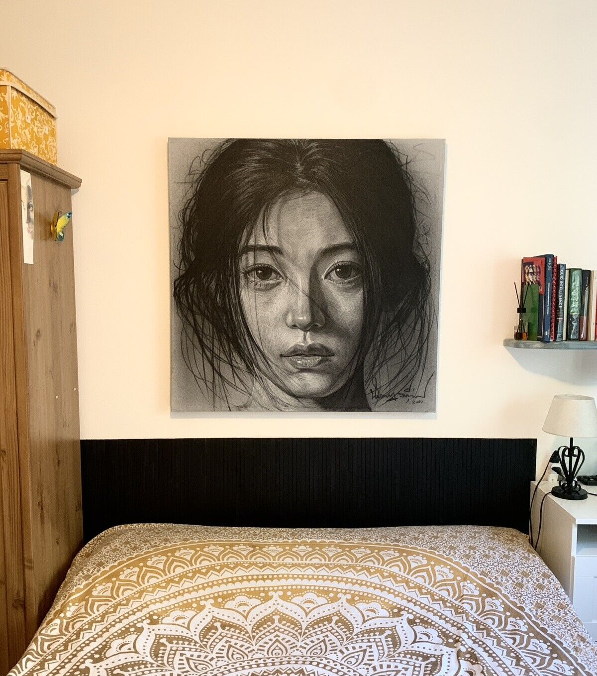 Woman portrait Painting large -Mixed media, charcoal and pastel 100 x 100 cm