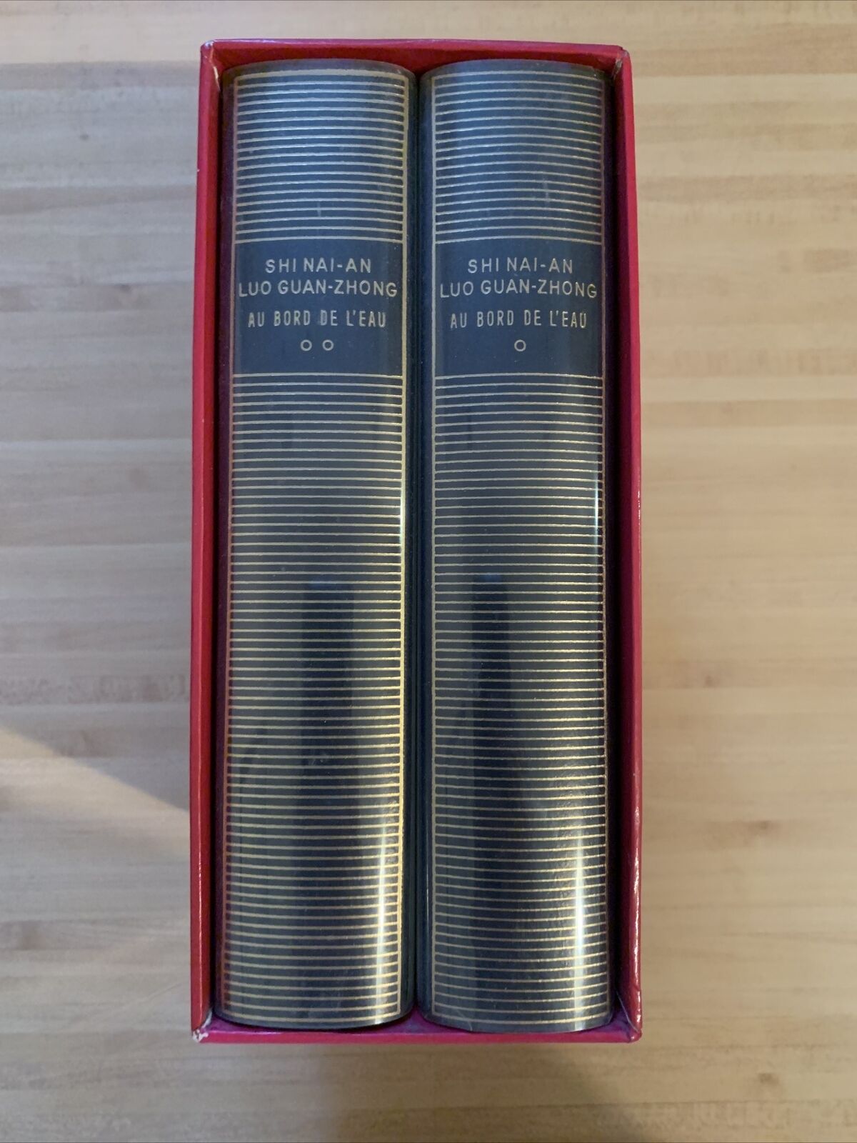 Shi Nai - an, Luo Guan - Zhong. Au bord de l' eau. Pléiade - Gallimard 1978