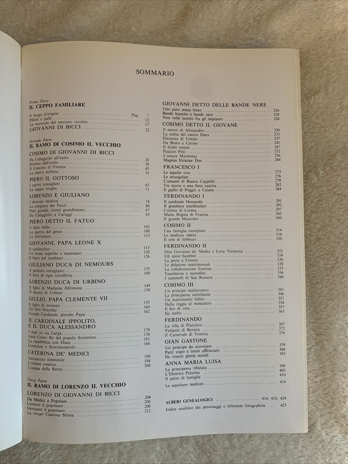 Storia di una grande famiglia - Piero Bargellini. Bonechi editore 1980