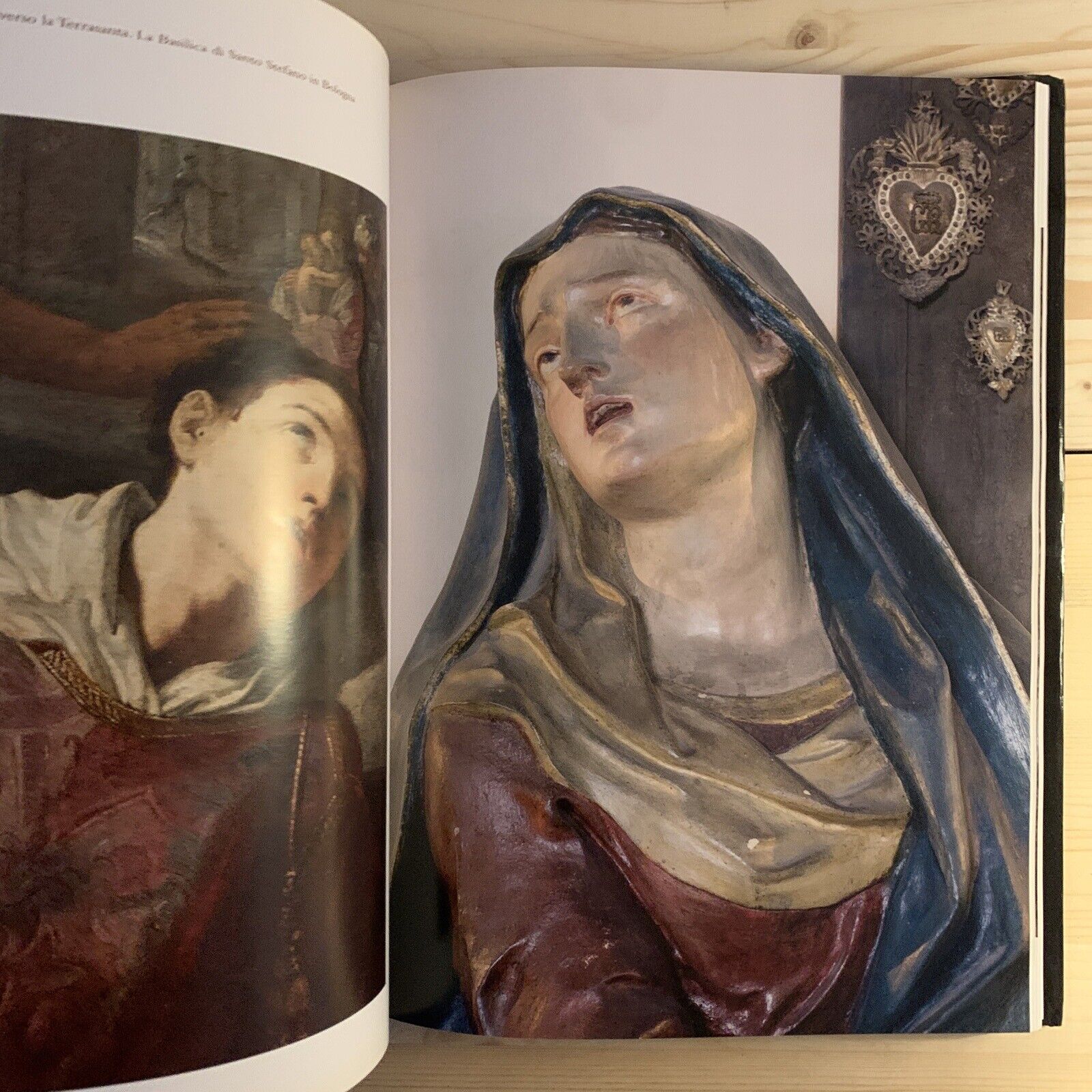 In viaggio verso La Terra Santa, La Basilica di Santo Stefano in Bologna.Minerva